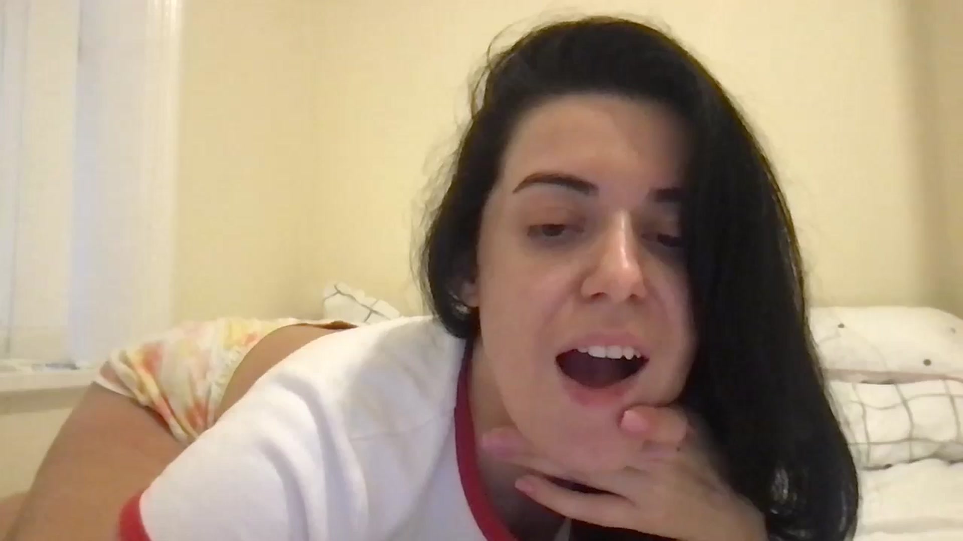 Gallery image thumbnail from xoxEmilyxoxx's myfreecams stream on, 11/01/2024, 16:55 image 11 of 20