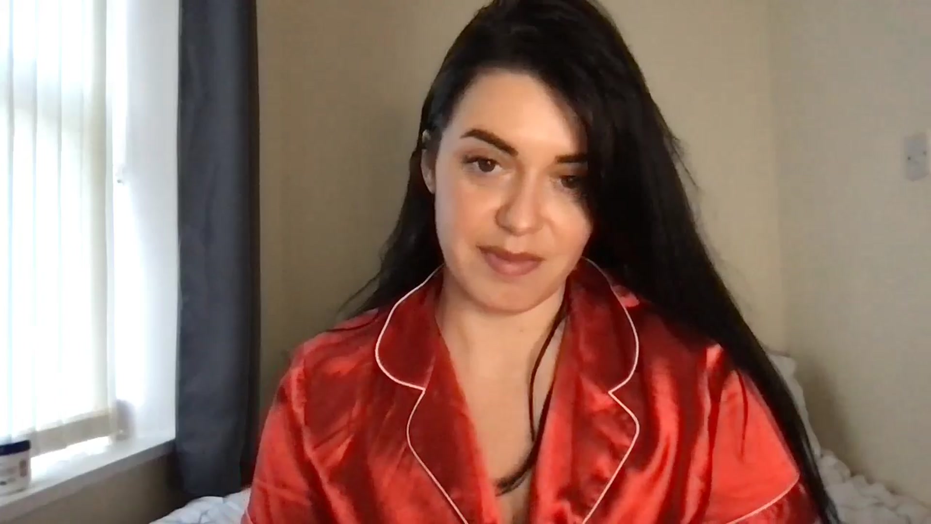 Gallery image thumbnail from xoxEmilyxoxx's myfreecams stream on, 02/14/2025, 16:49 image 2 of 20