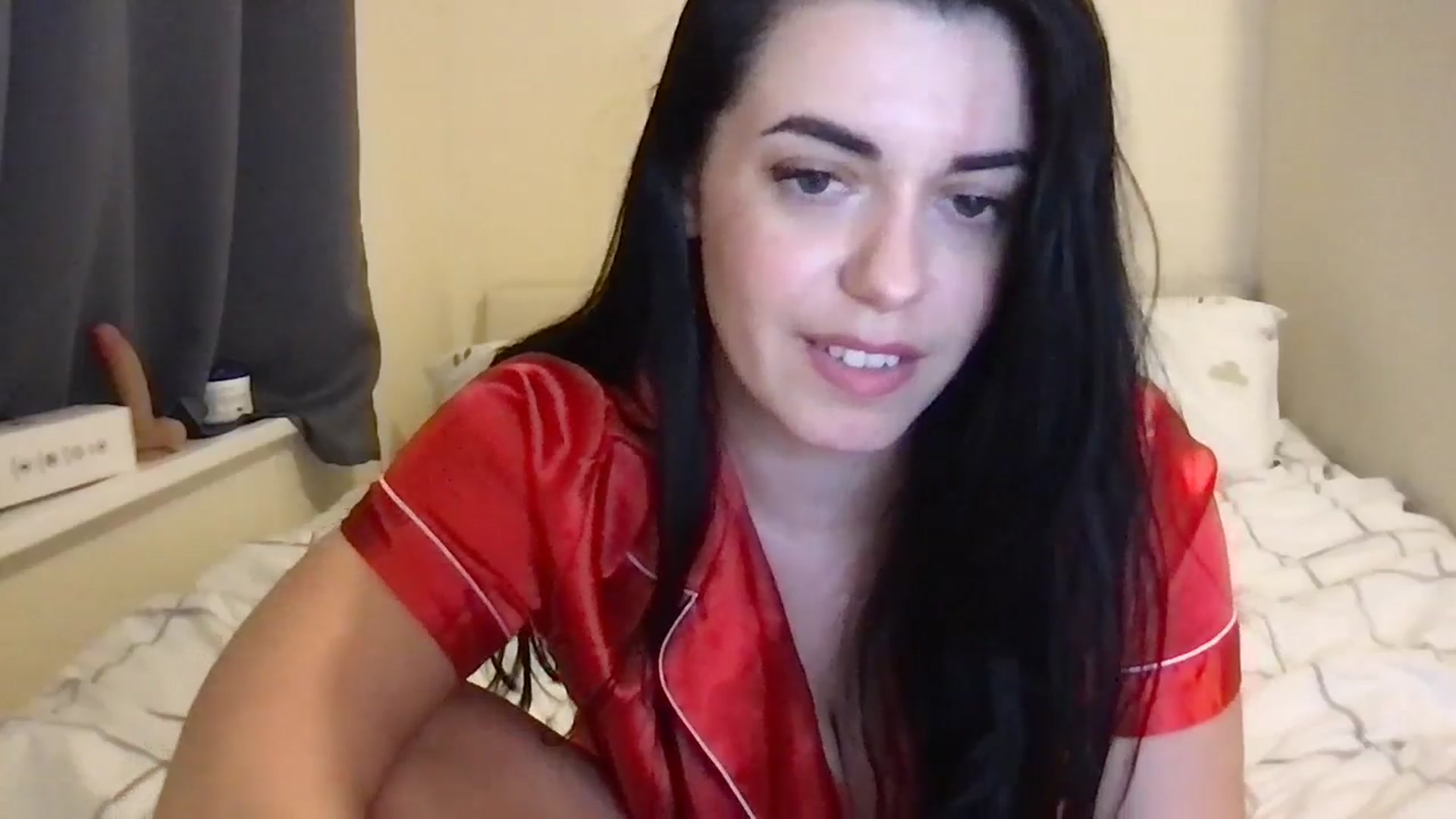 Gallery image thumbnail from xoxEmilyxoxx's myfreecams stream on, 02/14/2025, 20:18 image 6 of 20