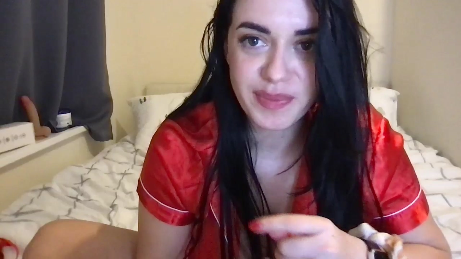Gallery image thumbnail from xoxEmilyxoxx's myfreecams stream on, 02/14/2025, 20:18 image 2 of 20