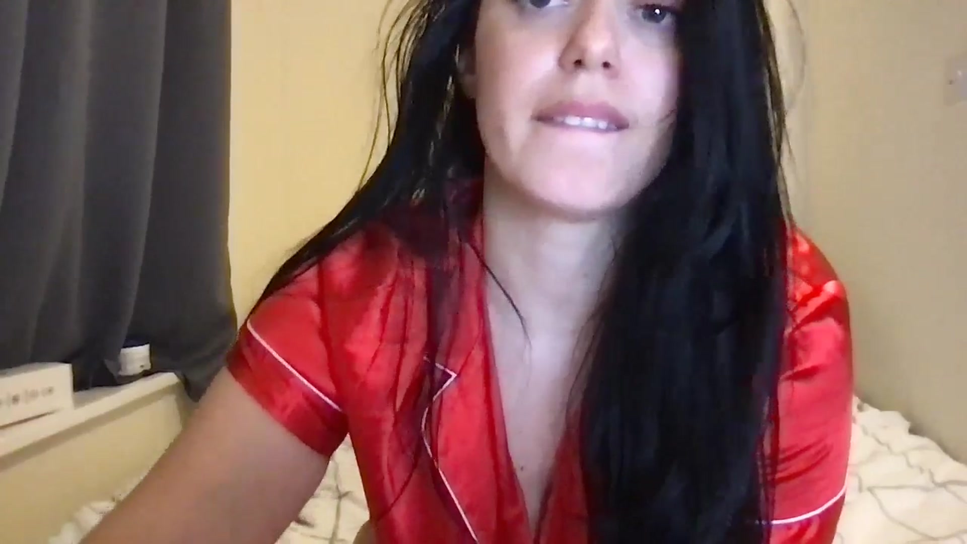 Gallery image thumbnail from xoxEmilyxoxx's myfreecams stream on, 02/14/2025, 20:18 image 14 of 20