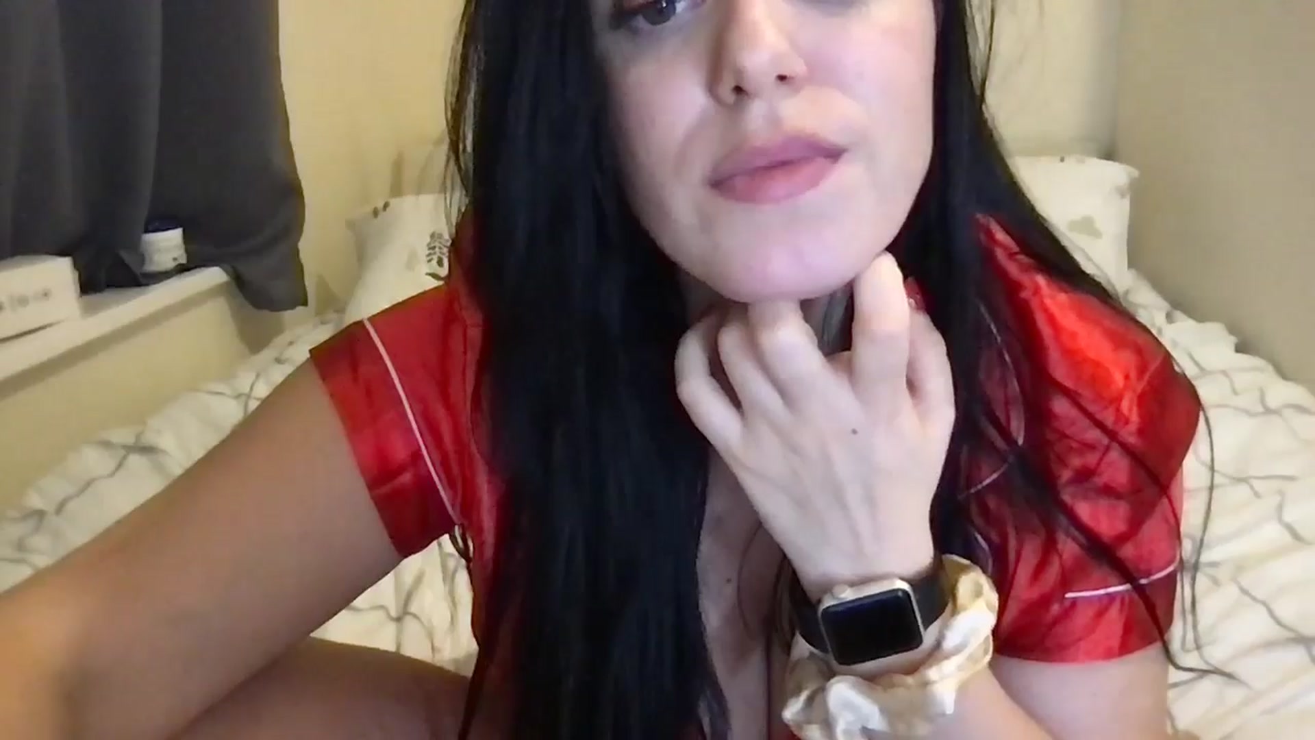 Gallery image thumbnail from xoxEmilyxoxx's myfreecams stream on, 02/14/2025, 20:18 image 10 of 20