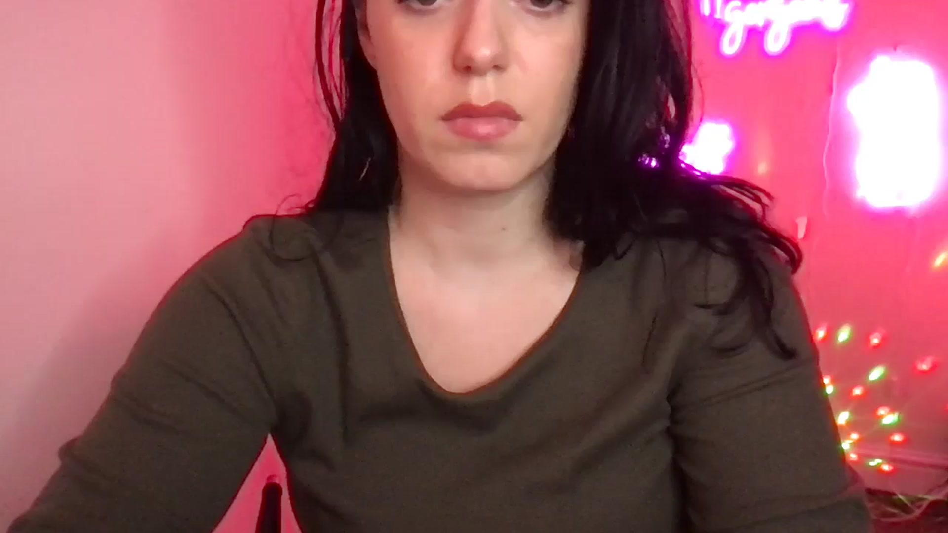 Gallery image thumbnail from xoxEmilyxoxx's myfreecams stream on, 02/24/2025, 23:23 image 1 of 20