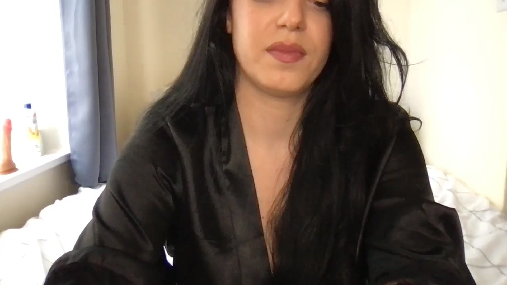 Gallery image thumbnail from xoxEmilyxoxx's myfreecams stream on, 02/28/2025, 15:43 image 11 of 20