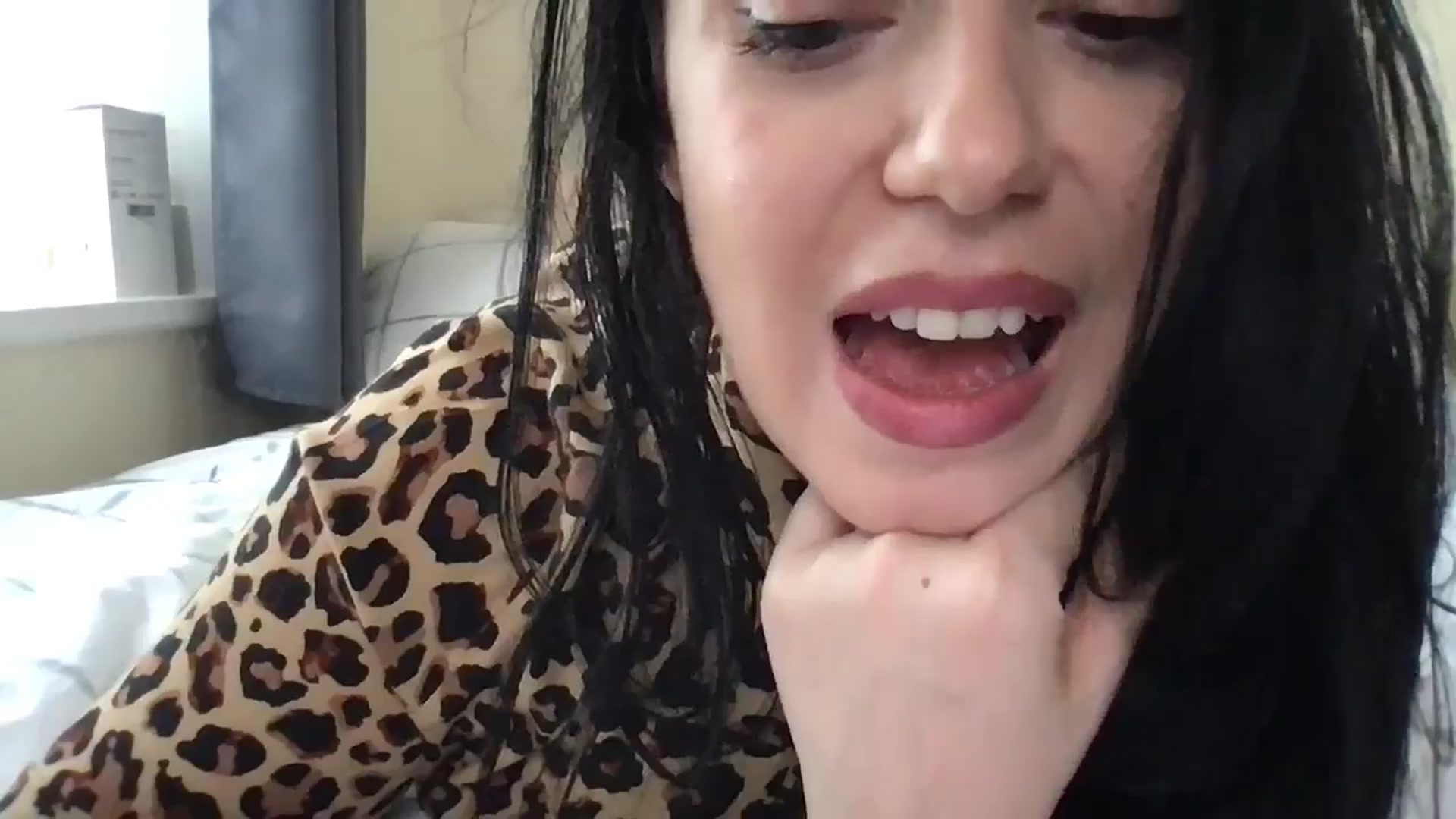 Gallery image thumbnail from xoxEmilyxoxx's myfreecams stream on, 03/07/2025, 16:26 image 11 of 20