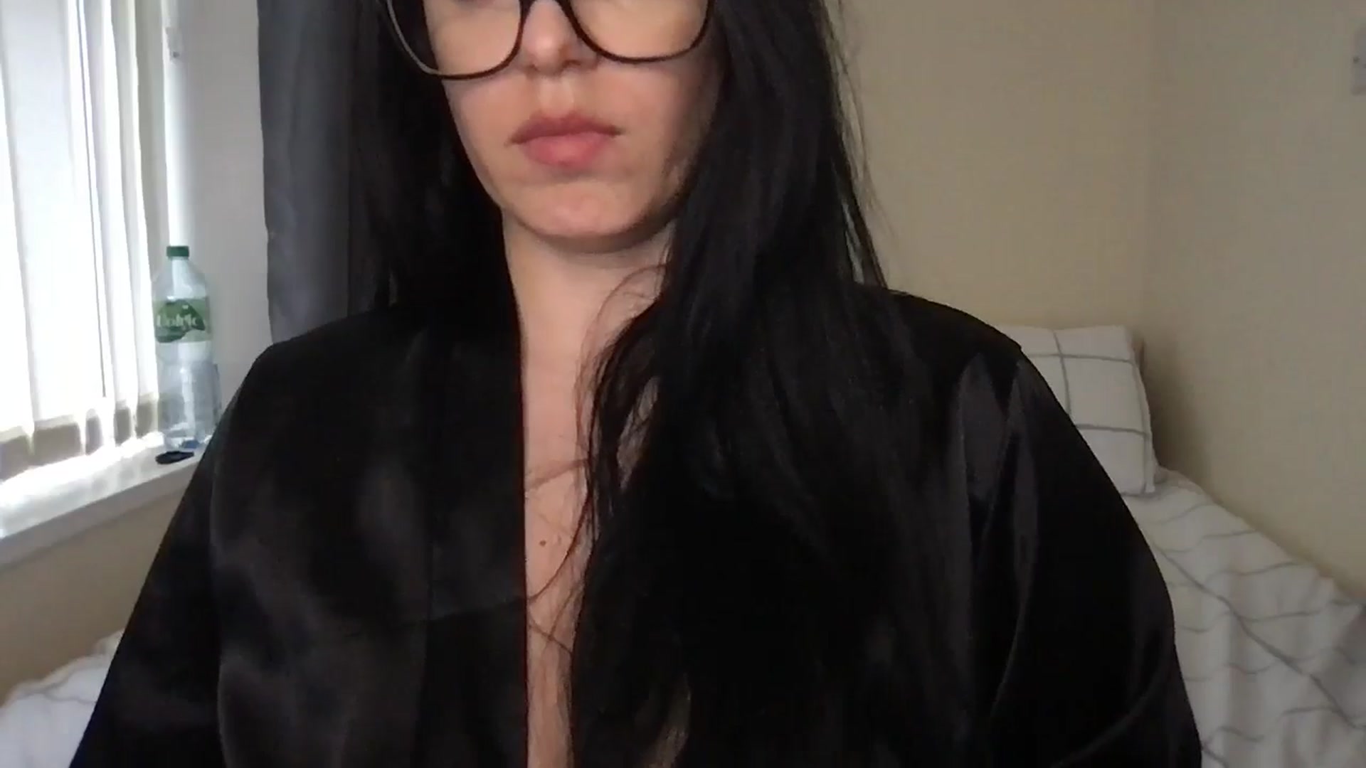 Gallery image thumbnail from xoxEmilyxoxx's myfreecams stream on, 04/16/2025, 18:45 image 7 of 20