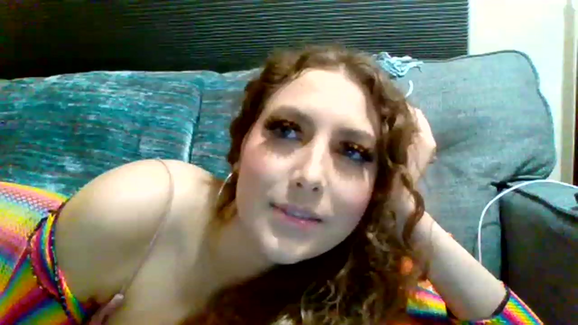 Gallery image thumbnail from xoxo_bee's myfreecams stream on, 11/23/2022, 08:06 image 12 of 20
