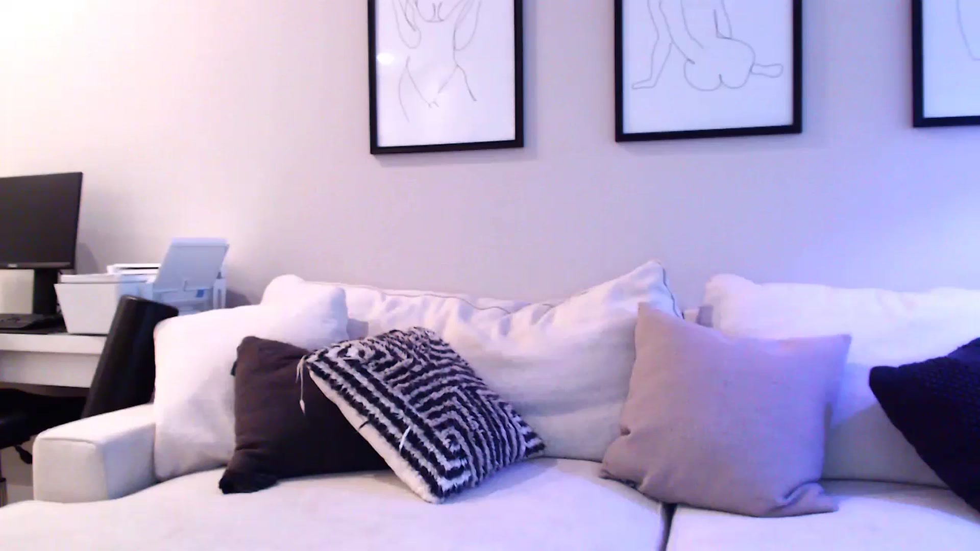 Gallery image thumbnail from xoxobnks's myfreecams stream on, 07/12/2023, 01:12 image 17 of 20