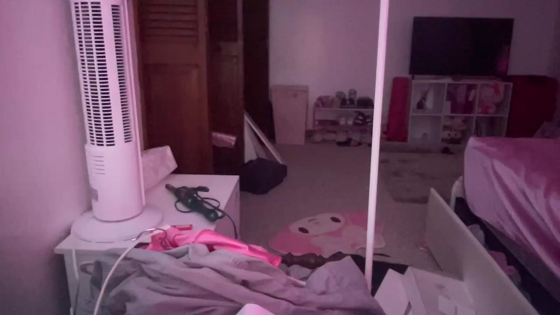Gallery image thumbnail from xoxoitsparis's myfreecams stream on, 07/03/2024, 09:37 image 15 of 20