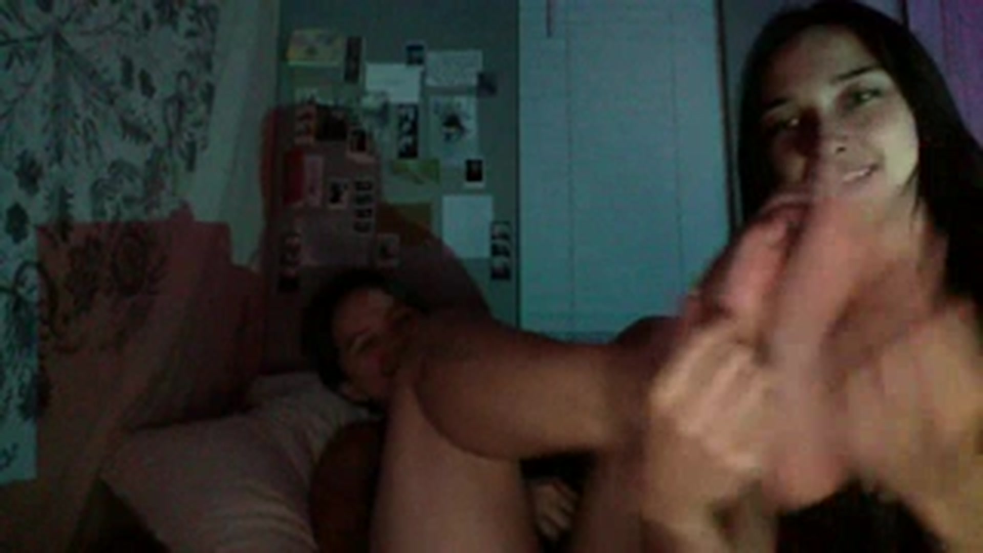 Gallery image thumbnail from xxRosesxx's myfreecams stream on, 08/17/2023, 06:33 image 20 of 20