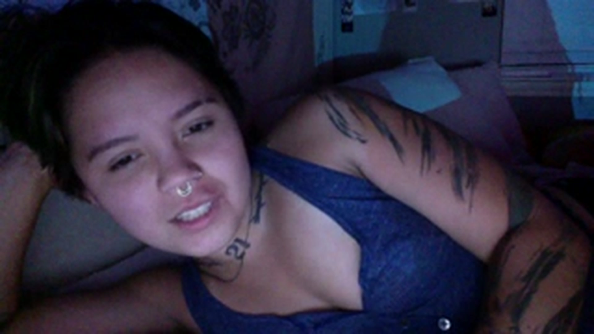 Gallery image thumbnail from xxRosesxx's myfreecams stream on, 08/17/2023, 06:33 image 18 of 20