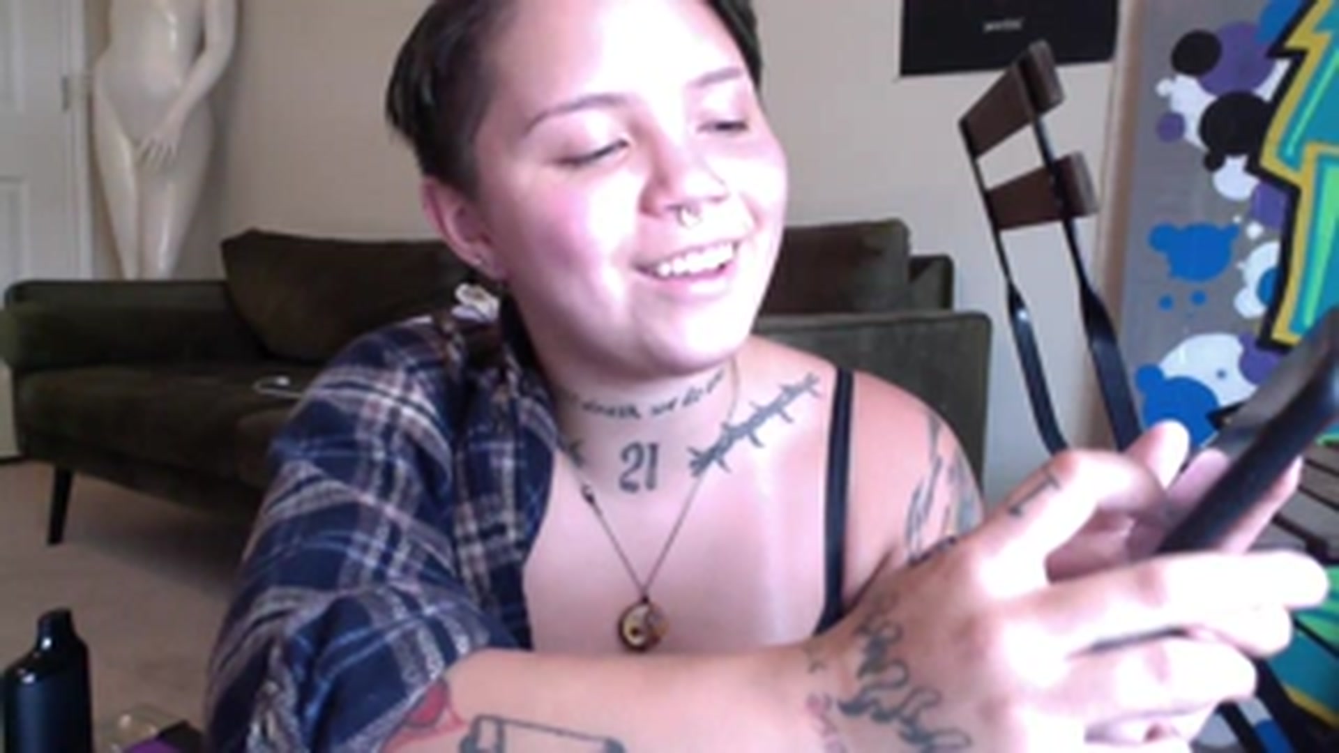 Gallery image thumbnail from xxRosesxx's myfreecams stream on, 08/24/2023, 23:05 image 20 of 20