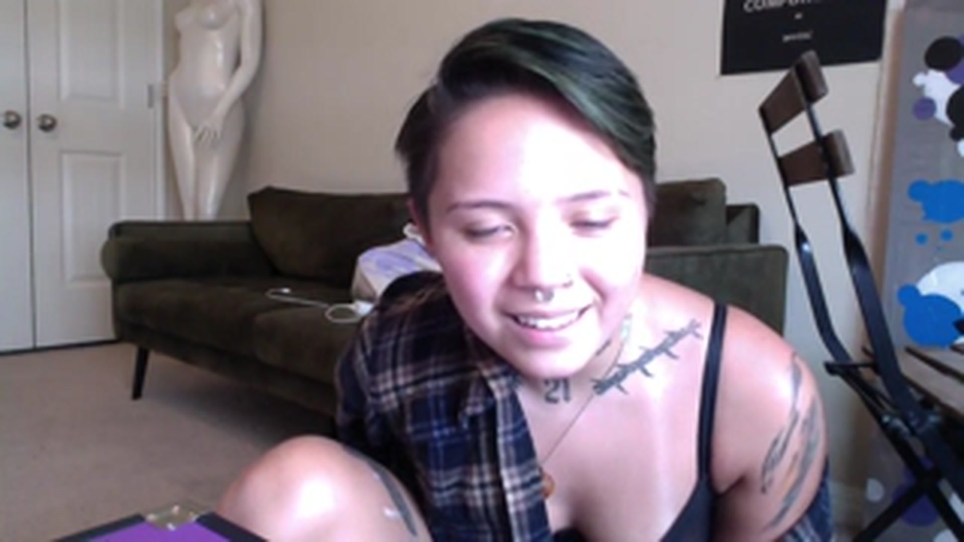 Gallery image thumbnail from xxRosesxx's myfreecams stream on, 08/24/2023, 23:05 image 2 of 20