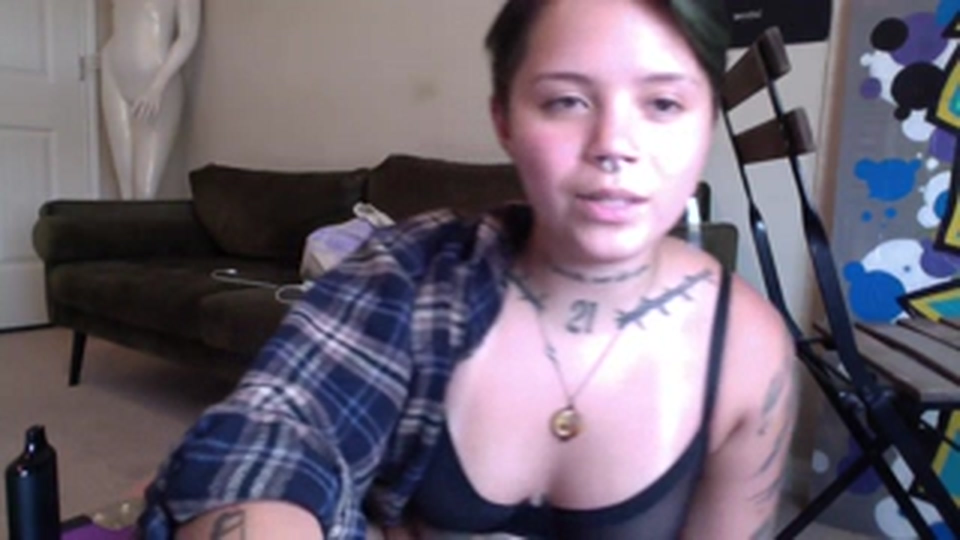 Gallery image thumbnail from xxRosesxx's myfreecams stream on, 08/24/2023, 23:05 image 10 of 20