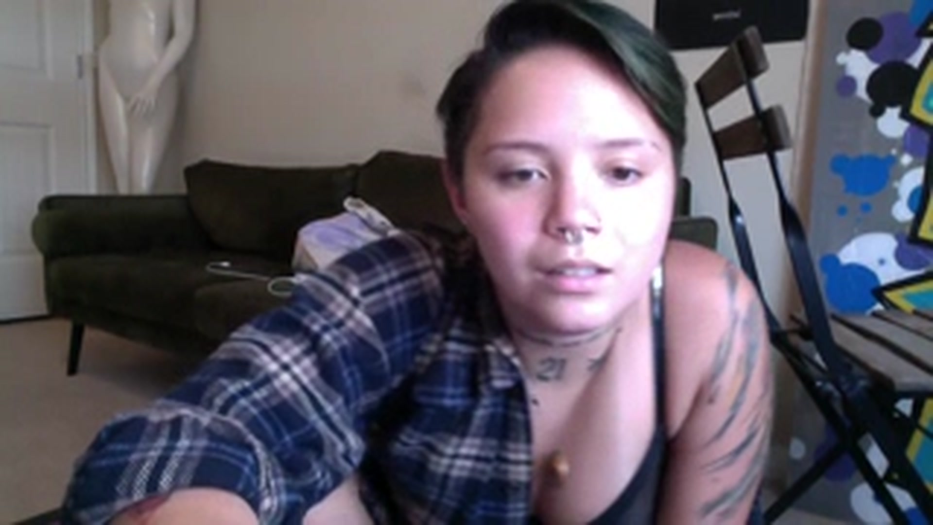 Gallery image thumbnail from xxRosesxx's myfreecams stream on, 08/24/2023, 23:05 image 8 of 20