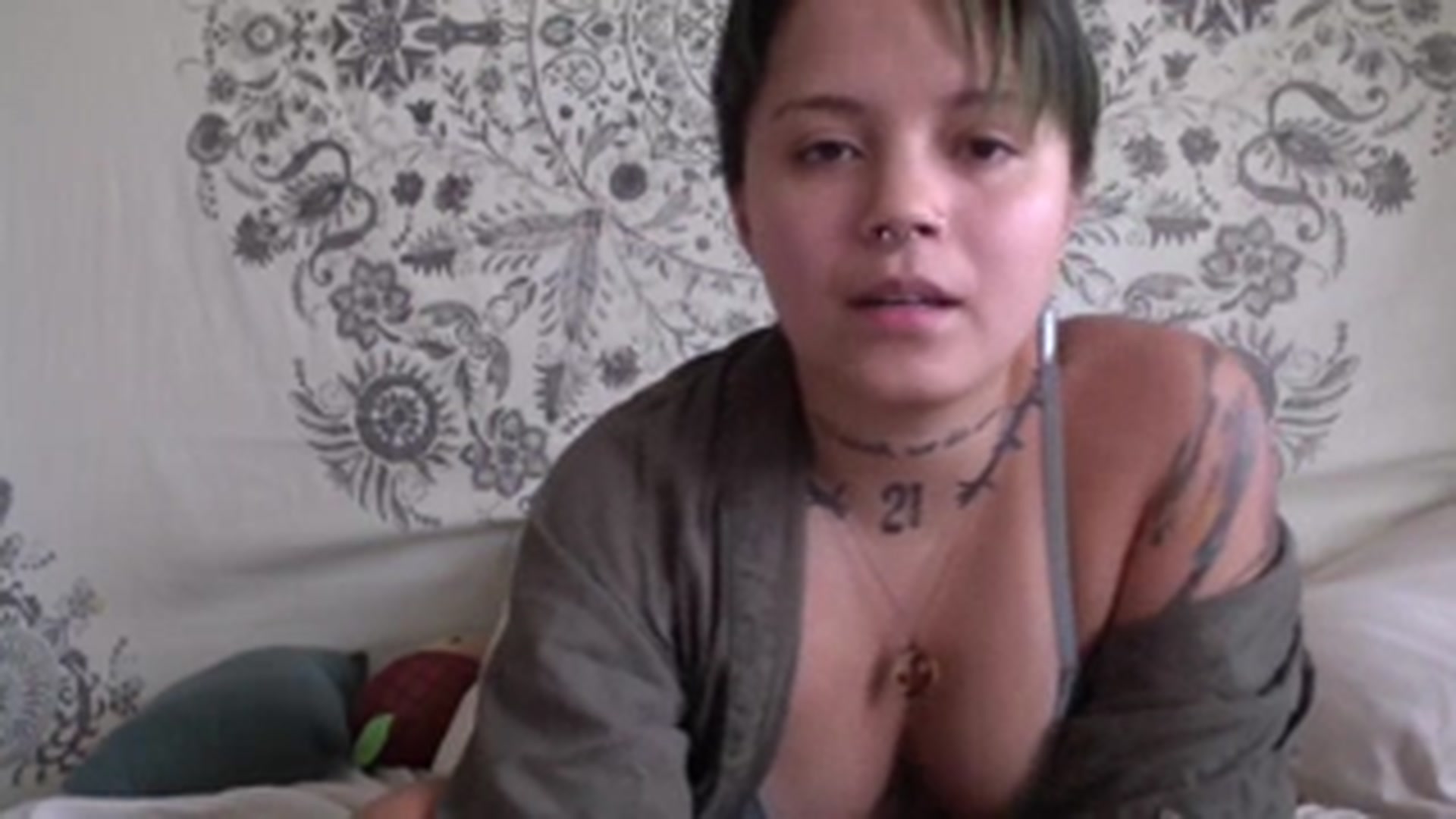 Gallery image thumbnail from xxRosesxx's myfreecams stream on, 09/02/2023, 20:04 image 6 of 20