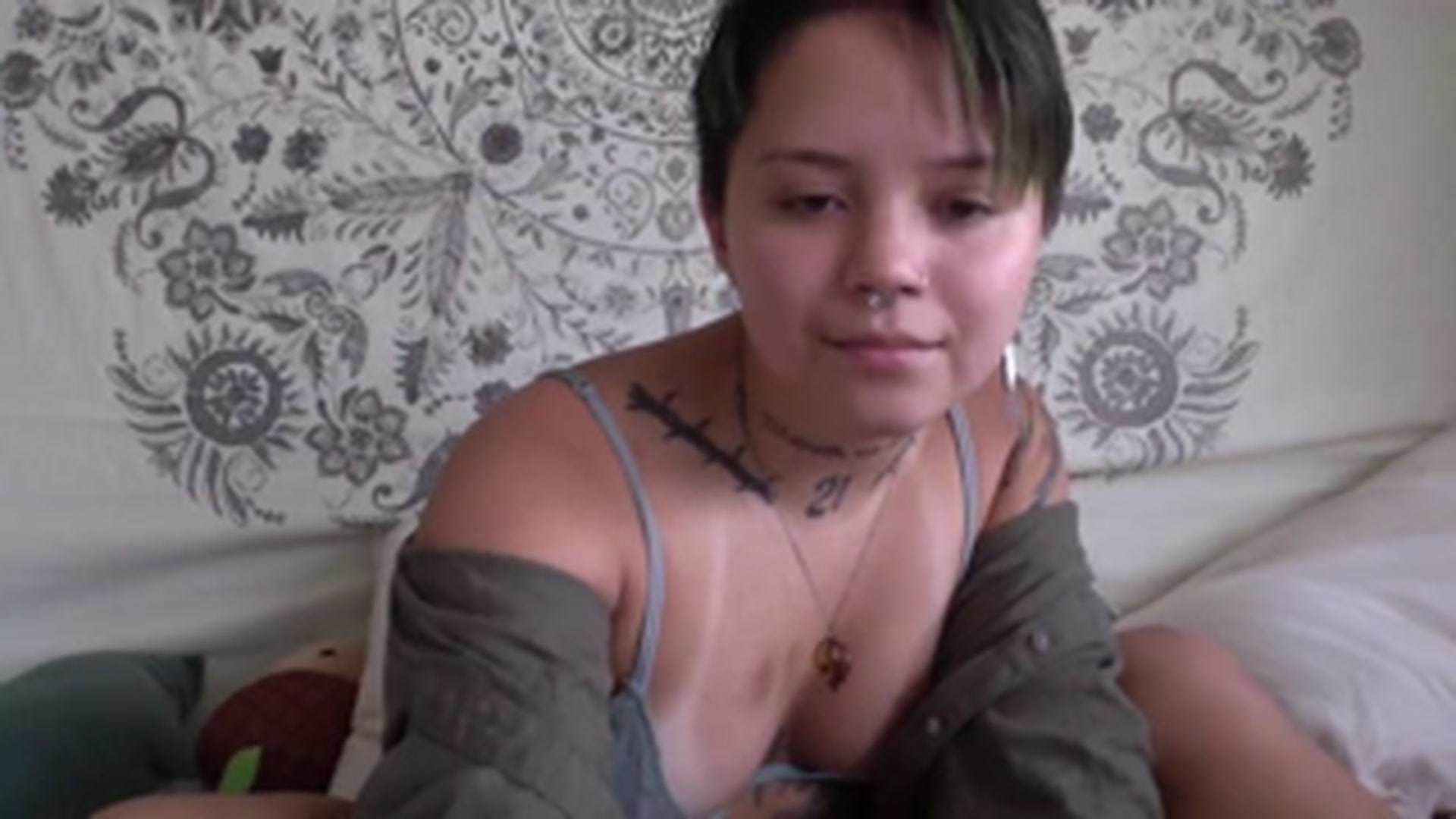 Gallery image thumbnail from xxRosesxx's myfreecams stream on, 09/02/2023, 20:04 image 1 of 20