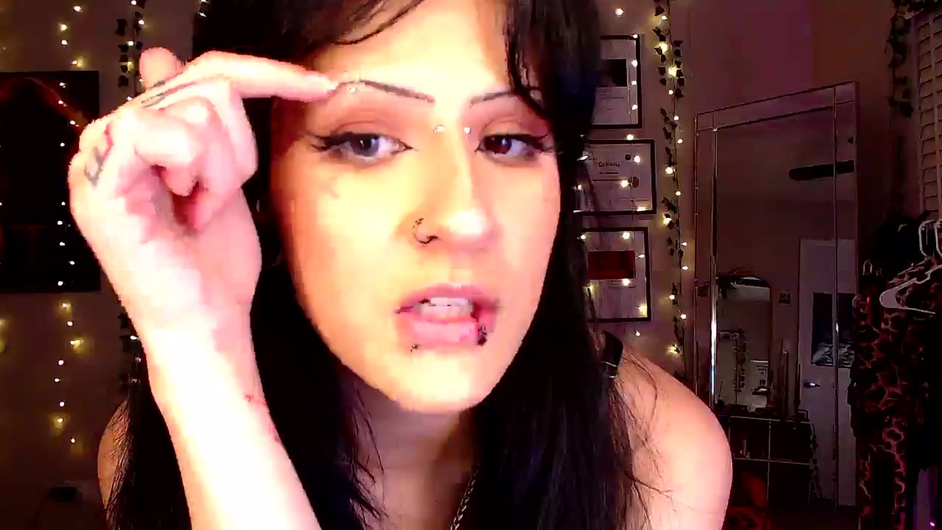 Gallery image thumbnail from xxbabyghostxx's myfreecams stream on, 03/16/2025, 05:08 image 11 of 20