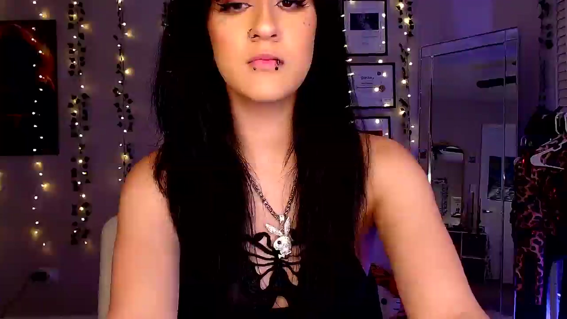 Gallery image thumbnail from xxbabyghostxx's myfreecams stream on, 03/16/2025, 05:18 image 7 of 20