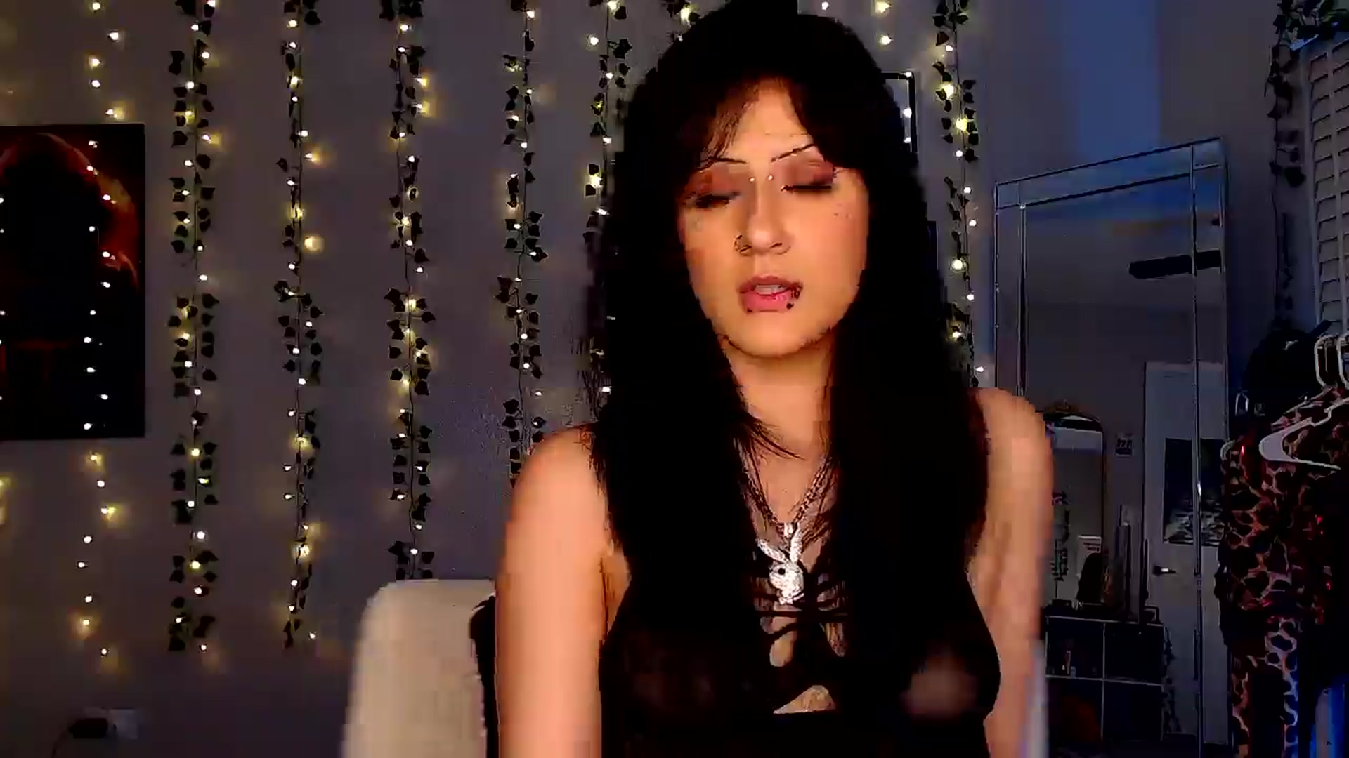 Gallery image thumbnail from xxbabyghostxx's myfreecams stream on, 03/16/2025, 05:18 image 19 of 20