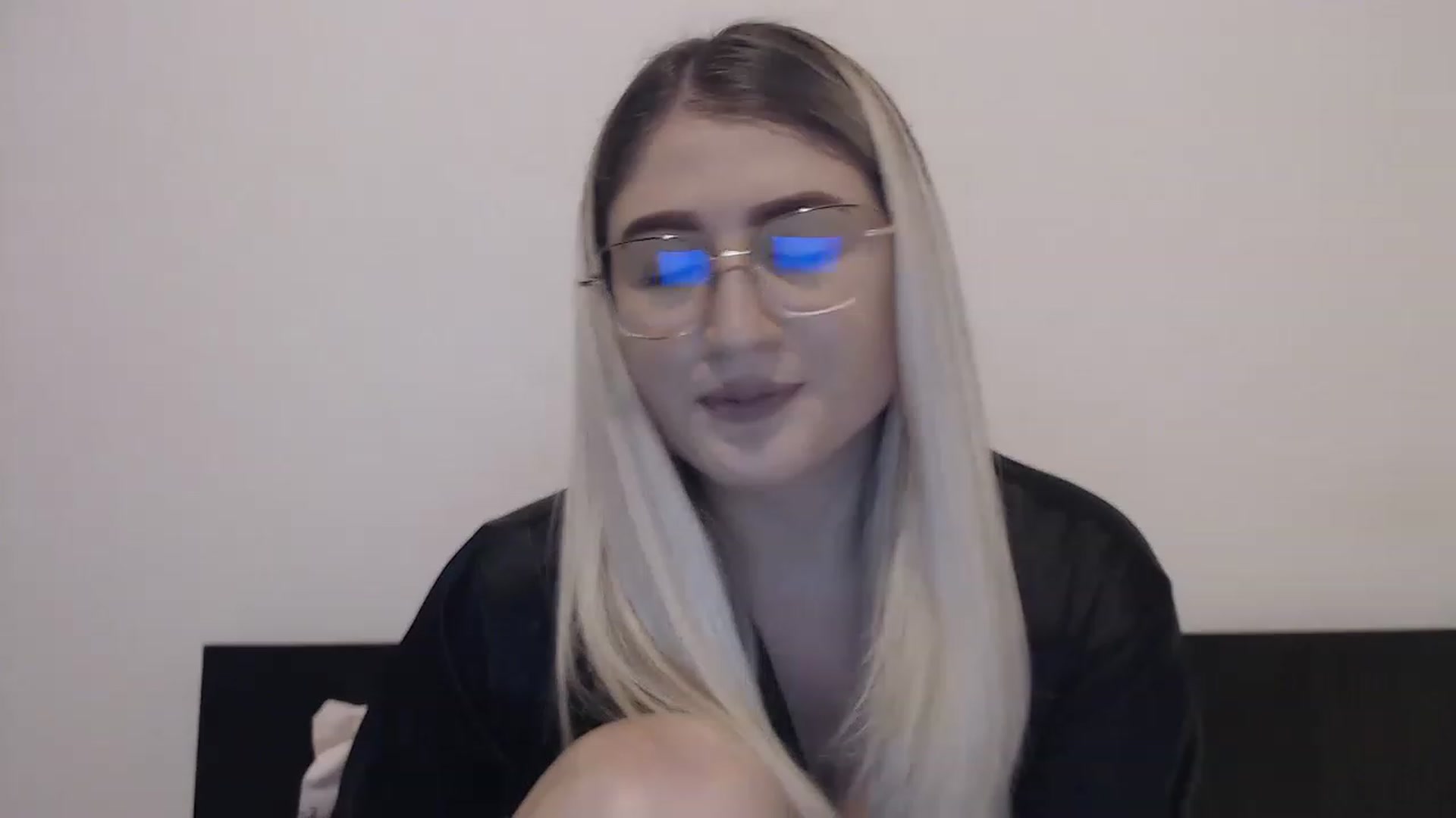 Gallery image thumbnail from xxeveex's myfreecams stream on, 12/07/2022, 12:14 image 10 of 20