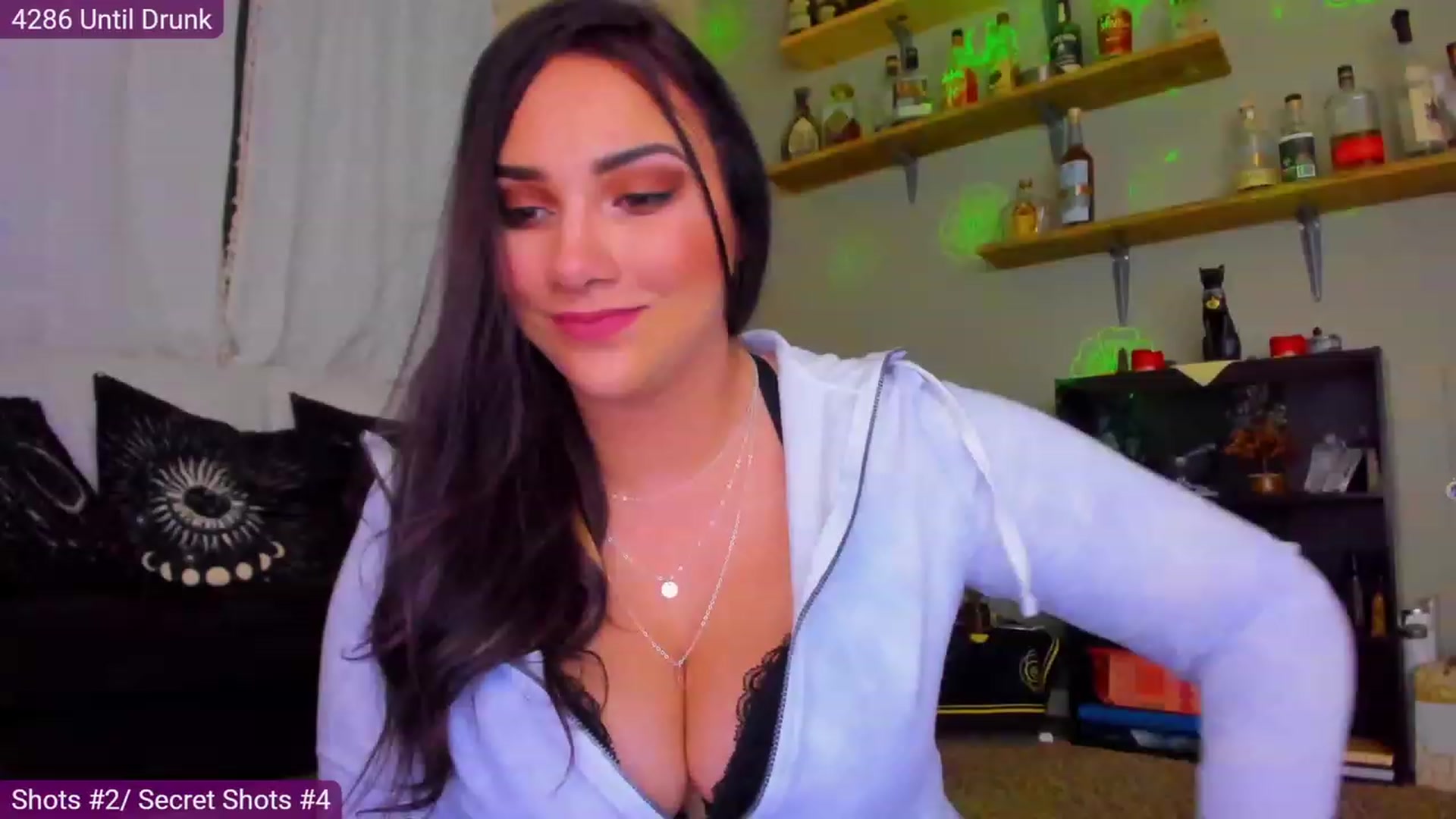 Gallery image thumbnail from xxquizit's myfreecams stream on, 02/16/2023, 08:39 image 19 of 20