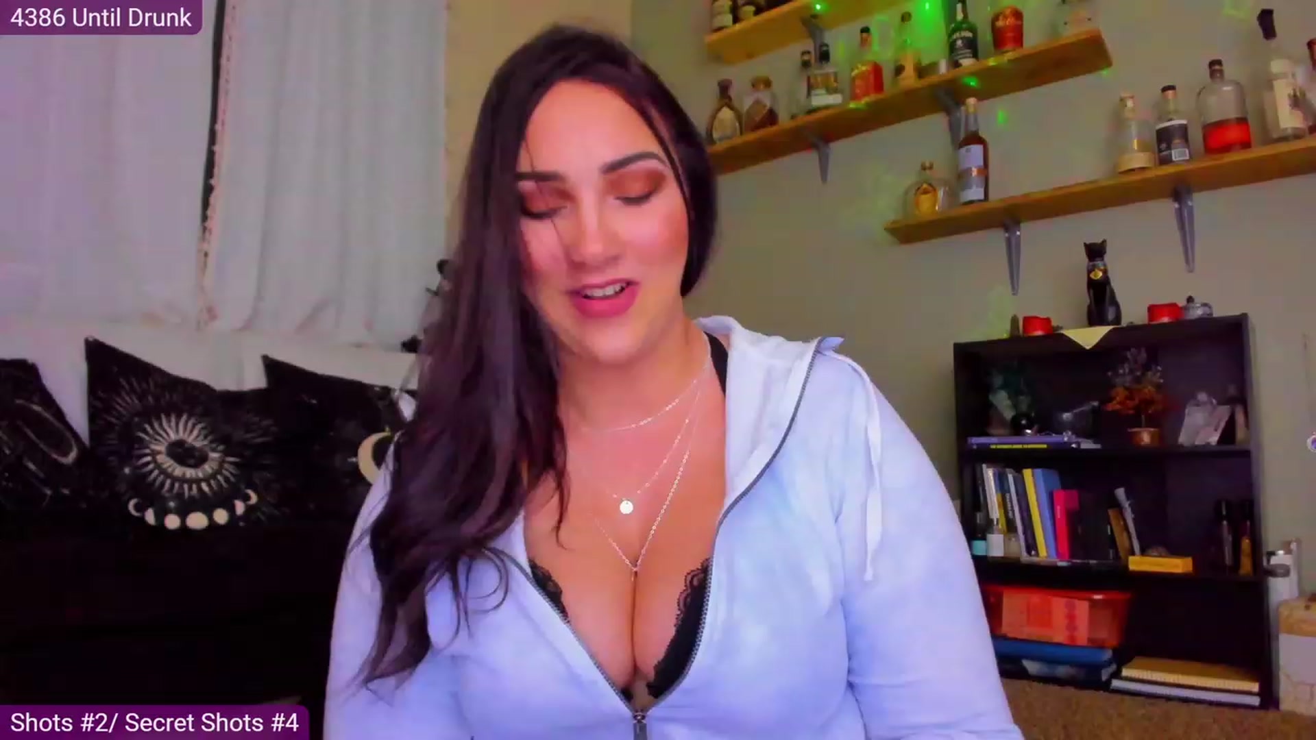 Gallery image thumbnail from xxquizit's myfreecams stream on, 02/16/2023, 08:39 image 17 of 20