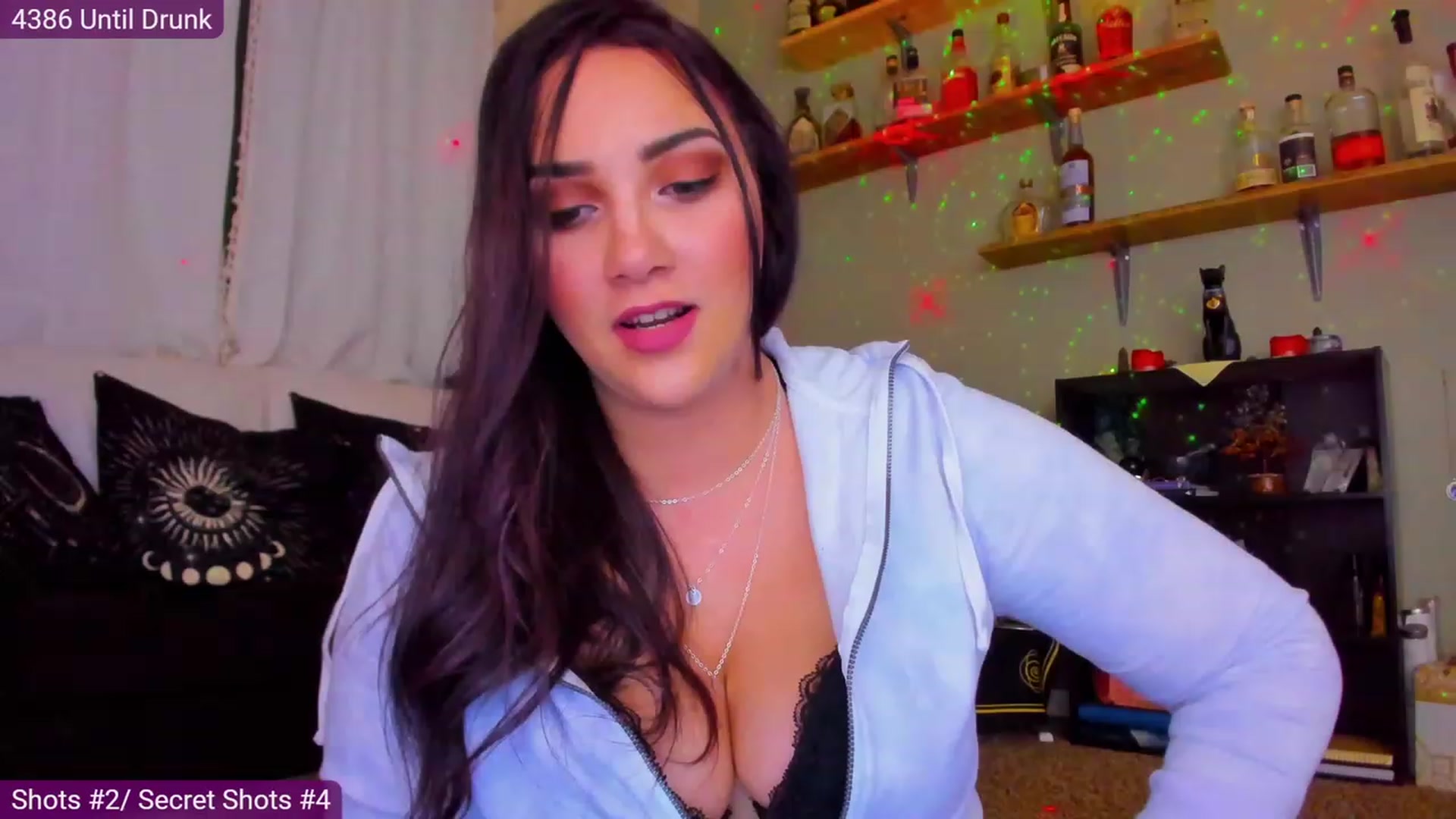 Gallery image thumbnail from xxquizit's myfreecams stream on, 02/16/2023, 08:39 image 8 of 20