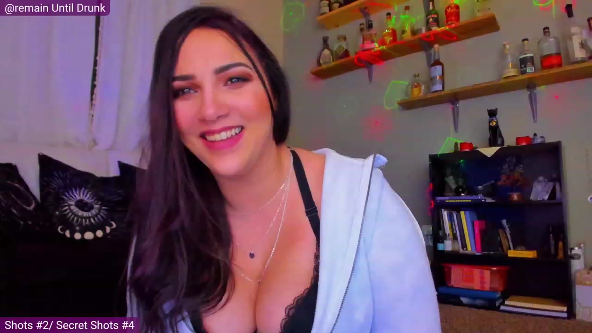 Gallery image thumbnail from xxquizit's myfreecams stream on, 02/16/2023, 10:04 image 7 of 20