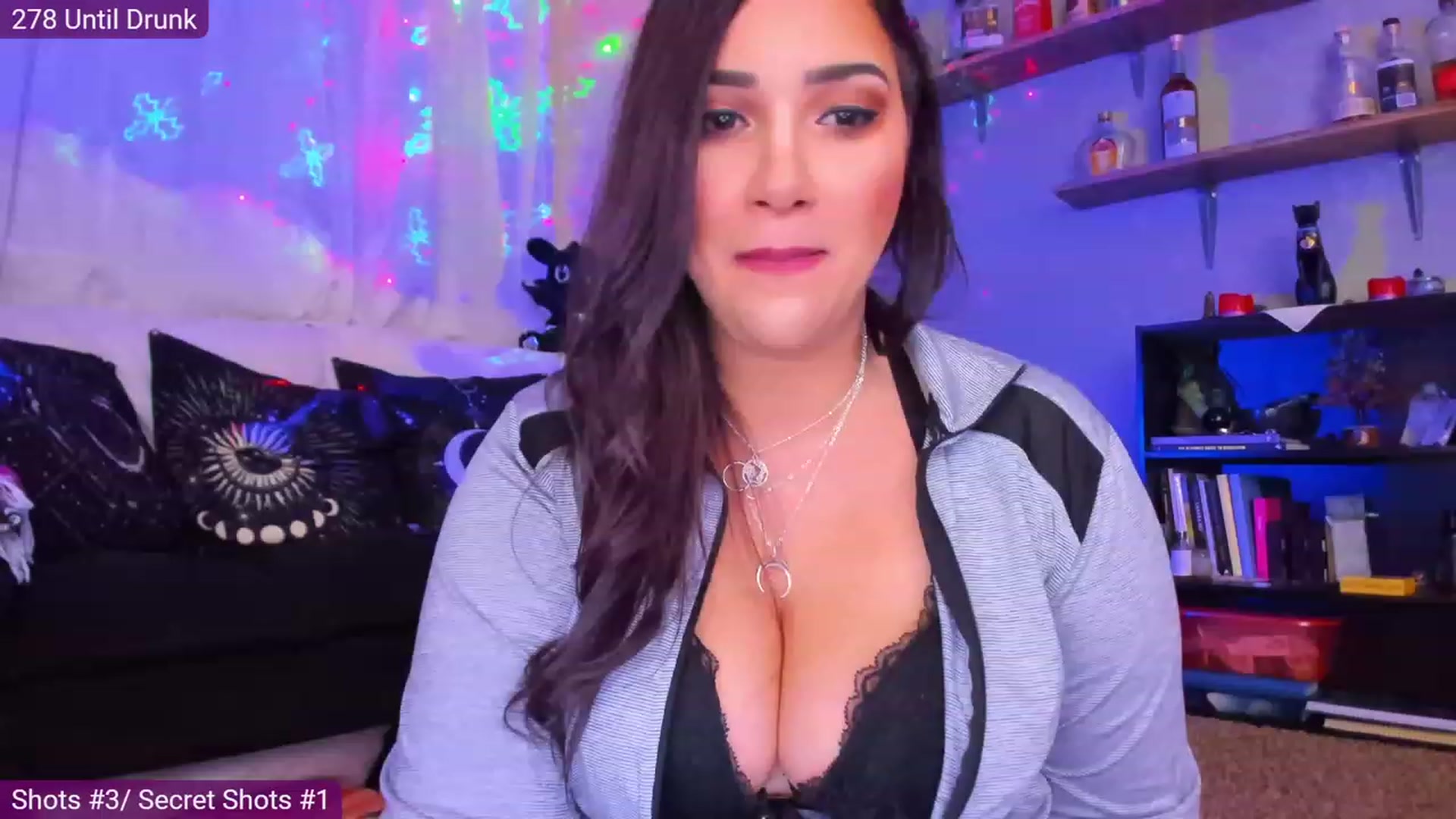 Gallery image thumbnail from xxquizit's myfreecams stream on, 02/21/2023, 09:08 image 8 of 20