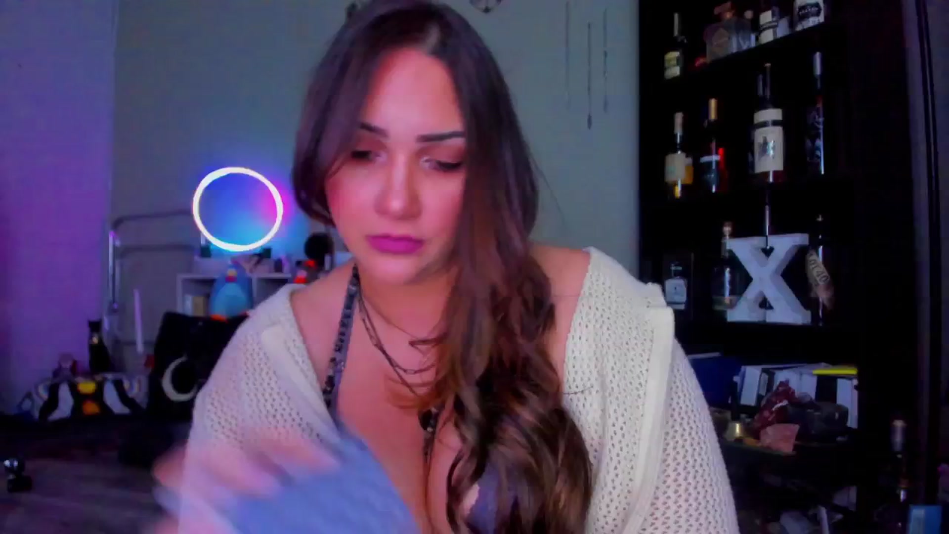 Gallery image thumbnail from xxquizit's myfreecams stream on, 03/24/2026, 04:15 image 2 of 20