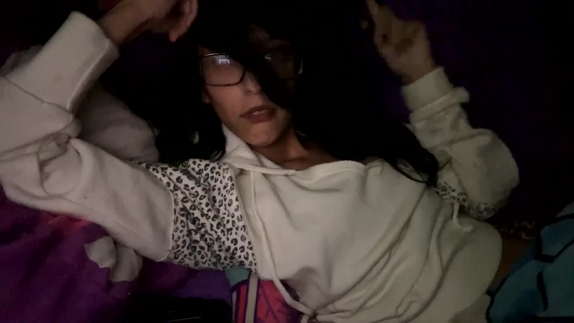Gallery image thumbnail from xxunkocn's myfreecams stream on, 11/15/2024, 08:31 image 2 of 20
