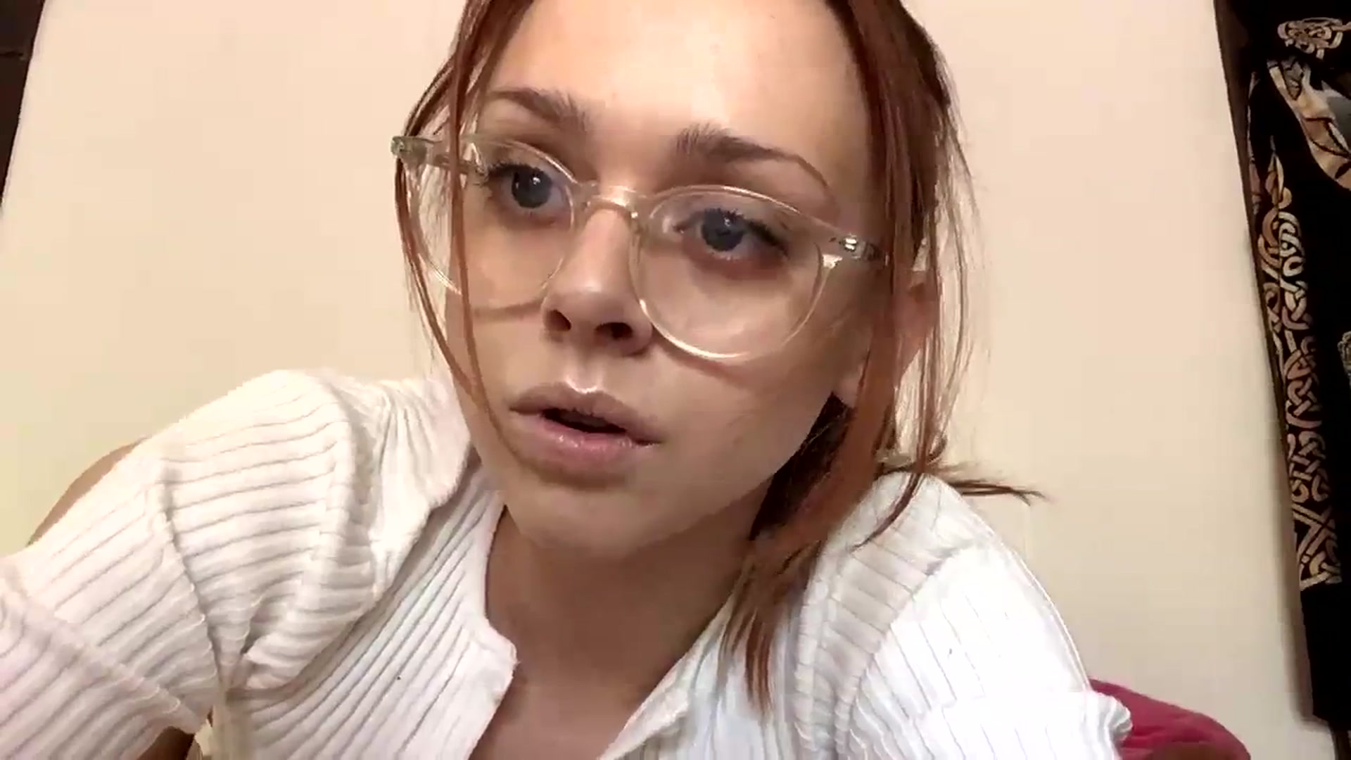 Gallery image thumbnail from xxwonderland's myfreecams stream on, 09/28/2023, 18:43 image 10 of 20