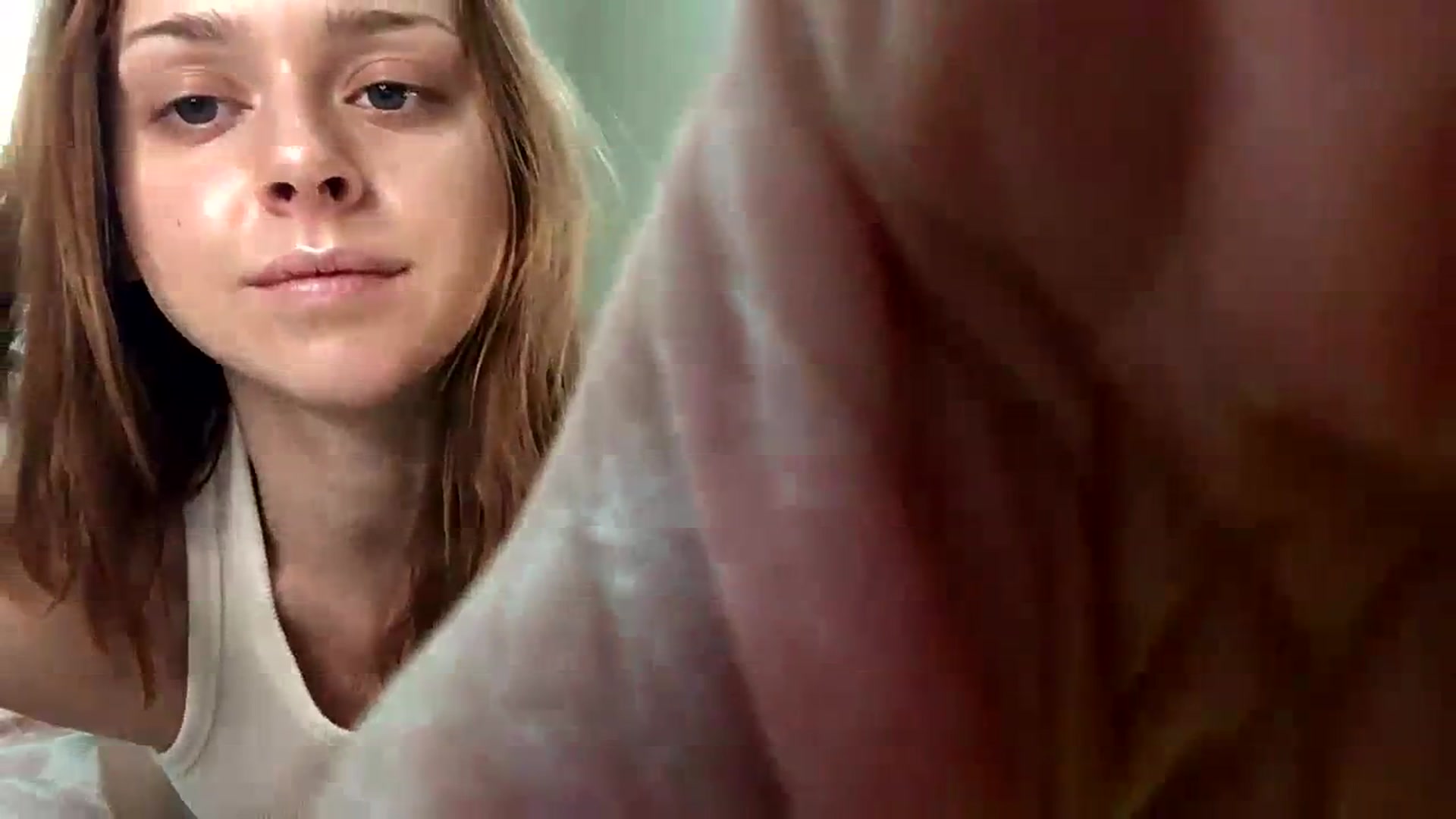 Gallery image thumbnail from xxwonderland's myfreecams stream on, 01/03/2024, 17:46 image 8 of 20