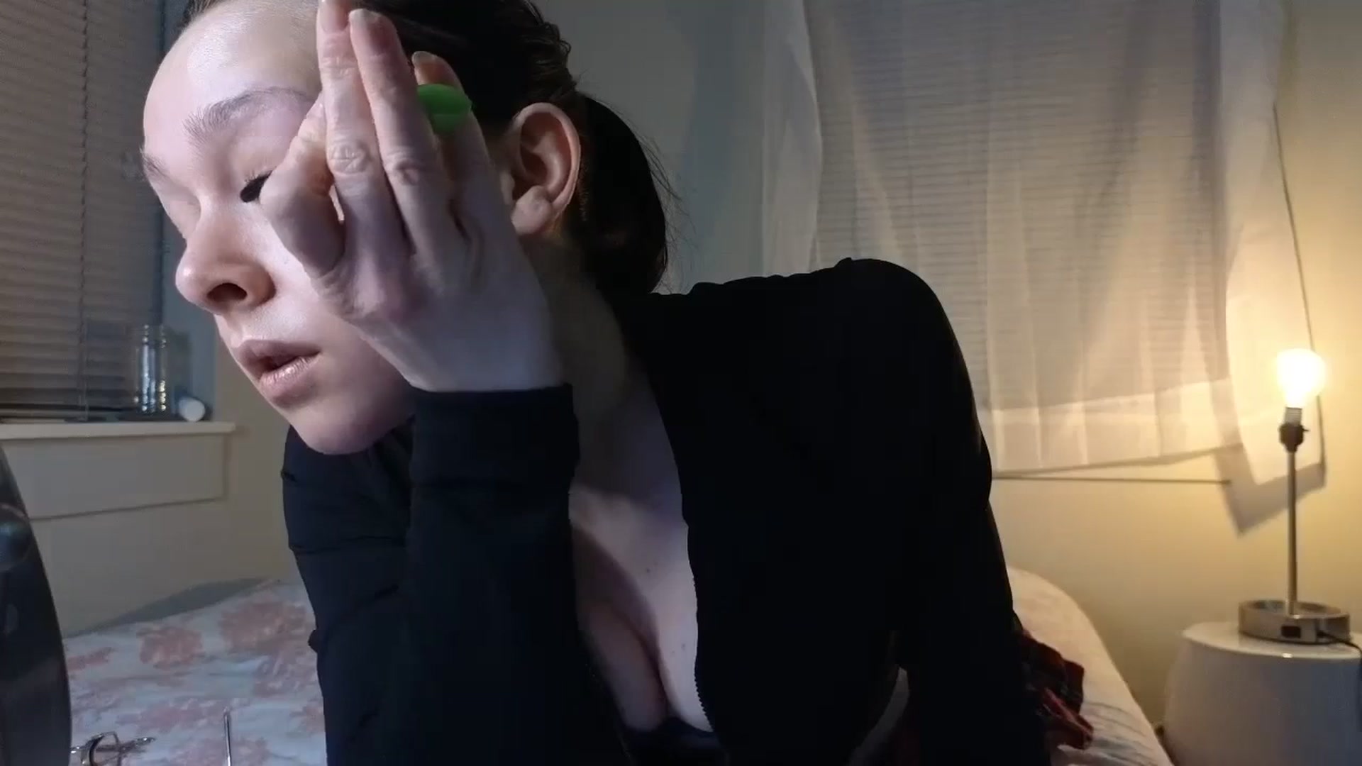Gallery image thumbnail from xxwonderland's myfreecams stream on, 01/24/2024, 13:13 image 11 of 20