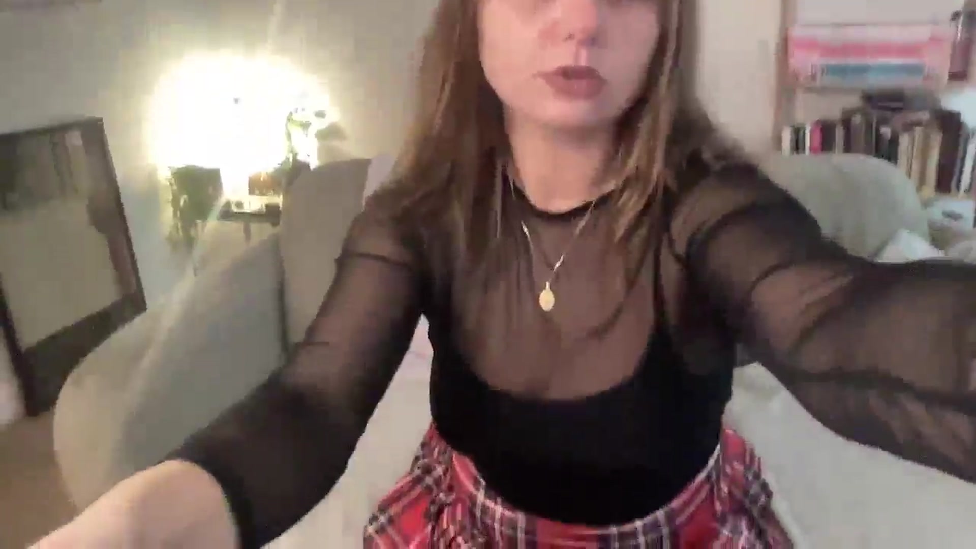 Gallery image thumbnail from xxx_ruby_xxx's myfreecams stream on, 01/18/2026, 19:47 image 16 of 20