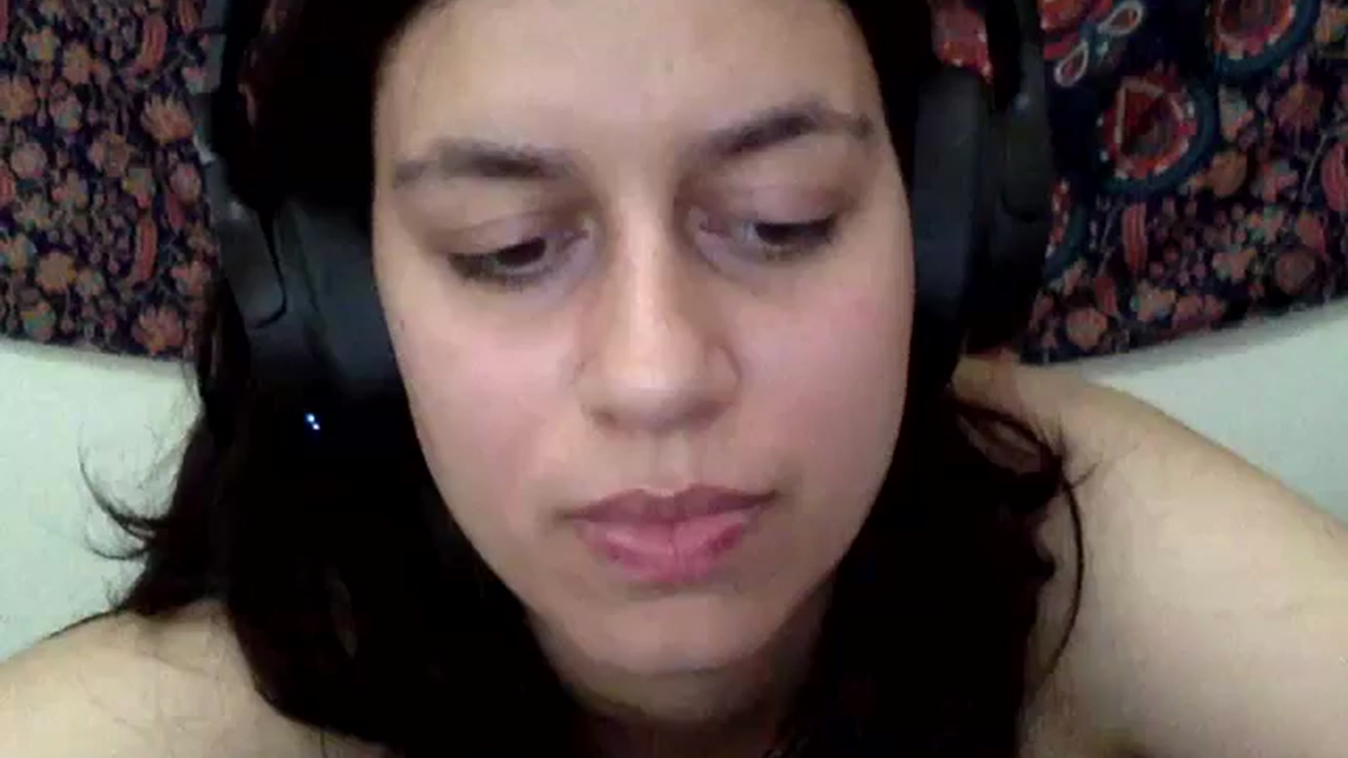 Gallery image thumbnail from yasmin88's myfreecams stream on, 05/15/2024, 12:26 image 19 of 20