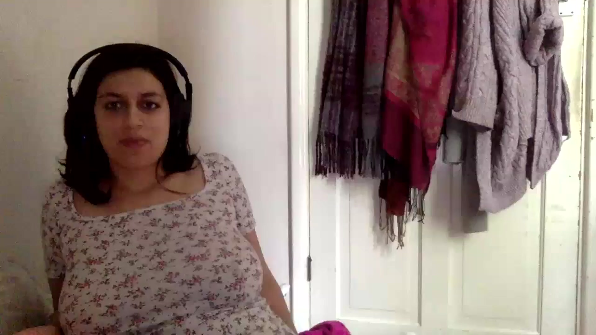 Gallery image thumbnail from yasmin88's myfreecams stream on, 05/16/2024, 09:18 image 19 of 20