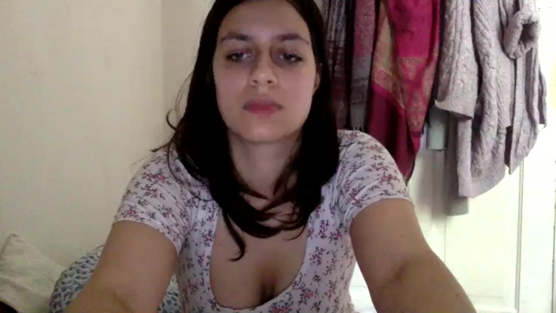 Gallery image thumbnail from yasmin88's myfreecams stream on, 05/16/2024, 09:18 image 1 of 20