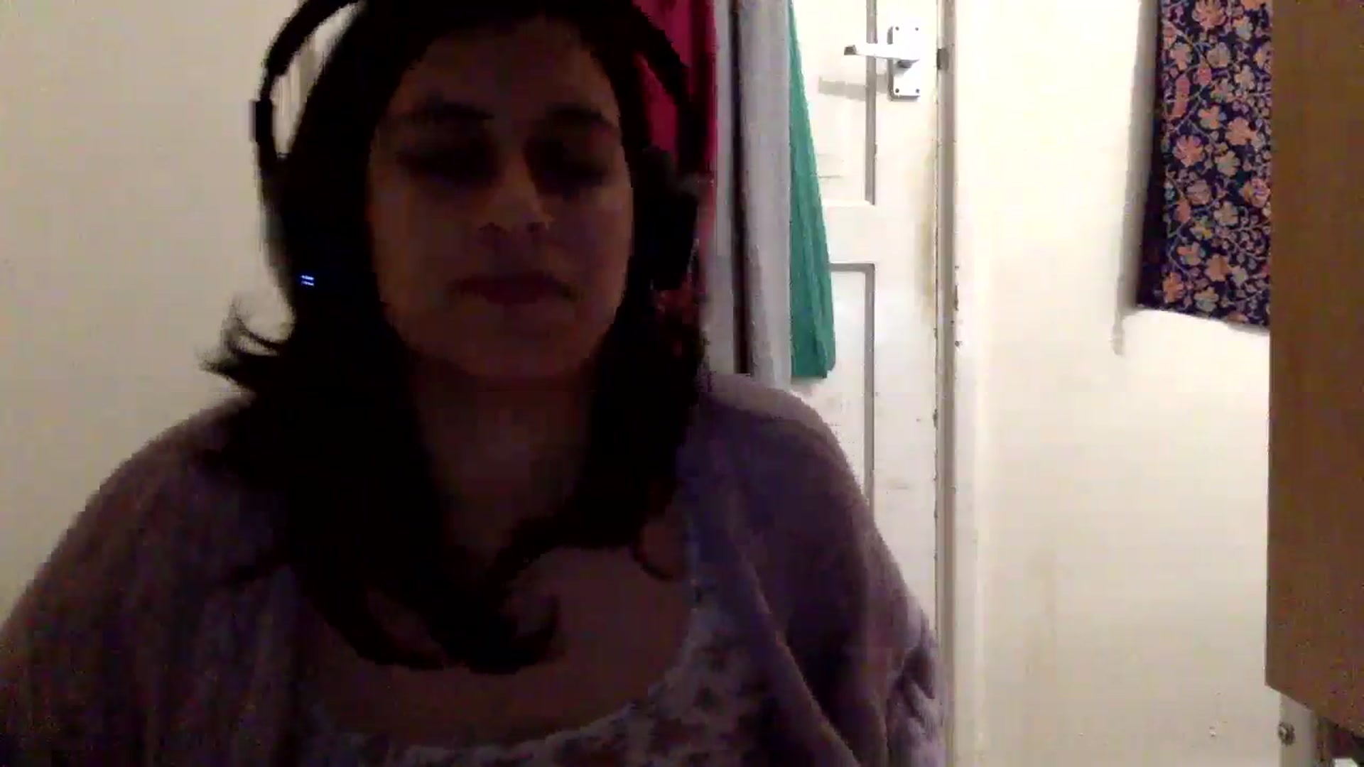 Gallery image thumbnail from yasmin88's myfreecams stream on, 05/16/2024, 12:05 image 15 of 20