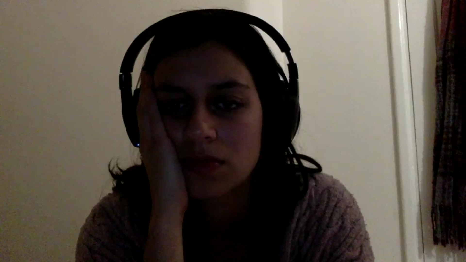 Gallery image thumbnail from yasmin88's myfreecams stream on, 05/16/2024, 15:42 image 5 of 20