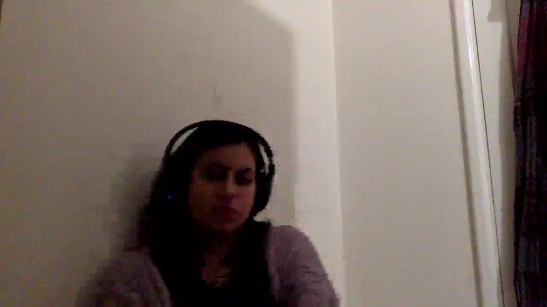 Gallery image thumbnail from yasmin88's myfreecams stream on, 05/16/2024, 15:56 image 13 of 20