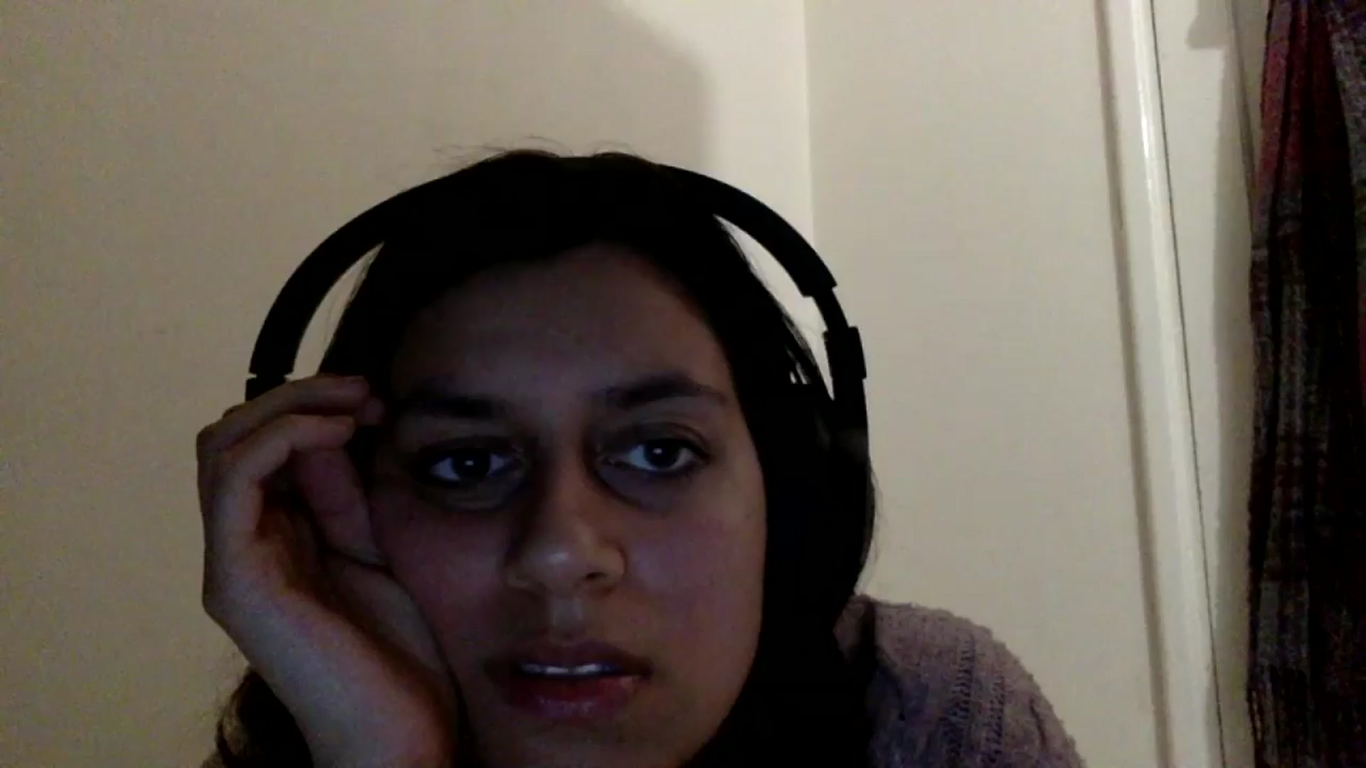 Gallery image thumbnail from yasmin88's myfreecams stream on, 05/16/2024, 16:18 image 6 of 20