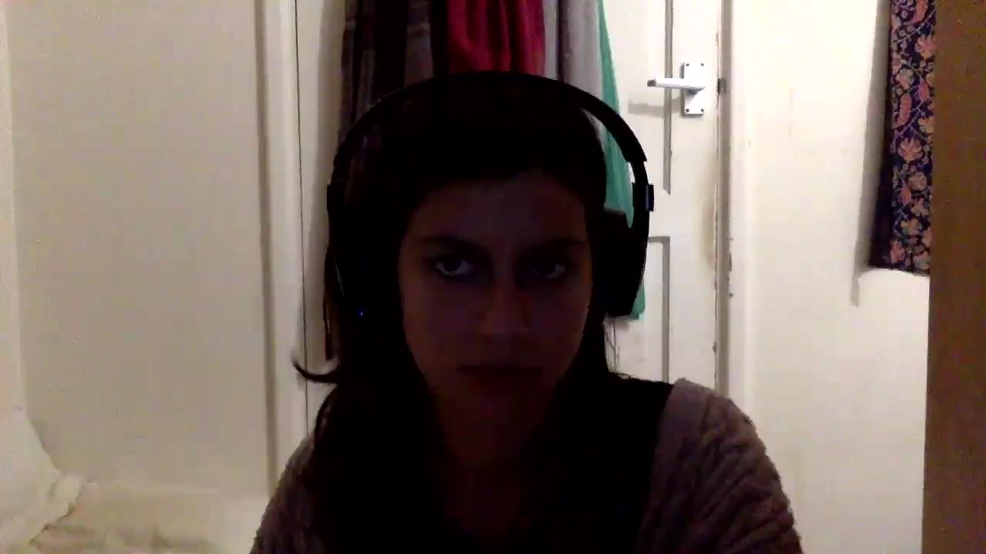 Gallery image thumbnail from yasmin88's myfreecams stream on, 05/16/2024, 16:58 image 14 of 20