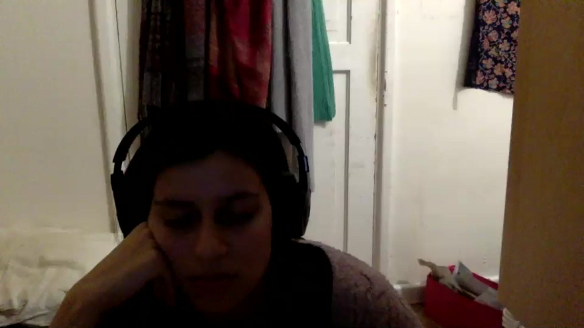 Gallery image thumbnail from yasmin88's myfreecams stream on, 05/16/2024, 17:07 image 20 of 20