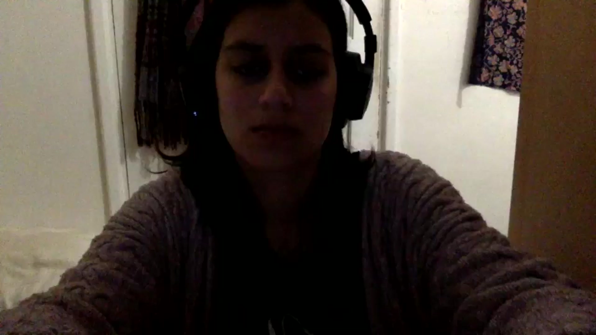 Gallery image thumbnail from yasmin88's myfreecams stream on, 05/16/2024, 17:07 image 8 of 20