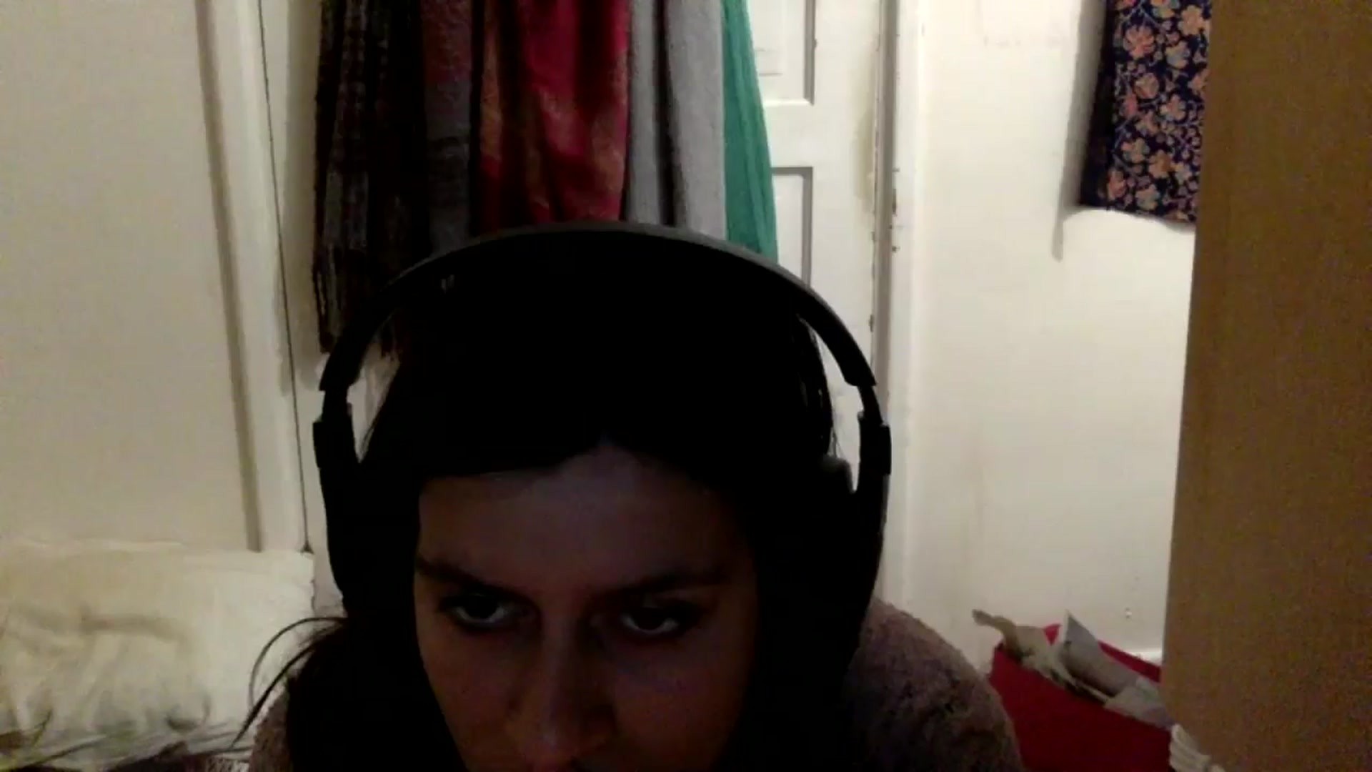 Gallery image thumbnail from yasmin88's myfreecams stream on, 05/16/2024, 17:07 image 12 of 20