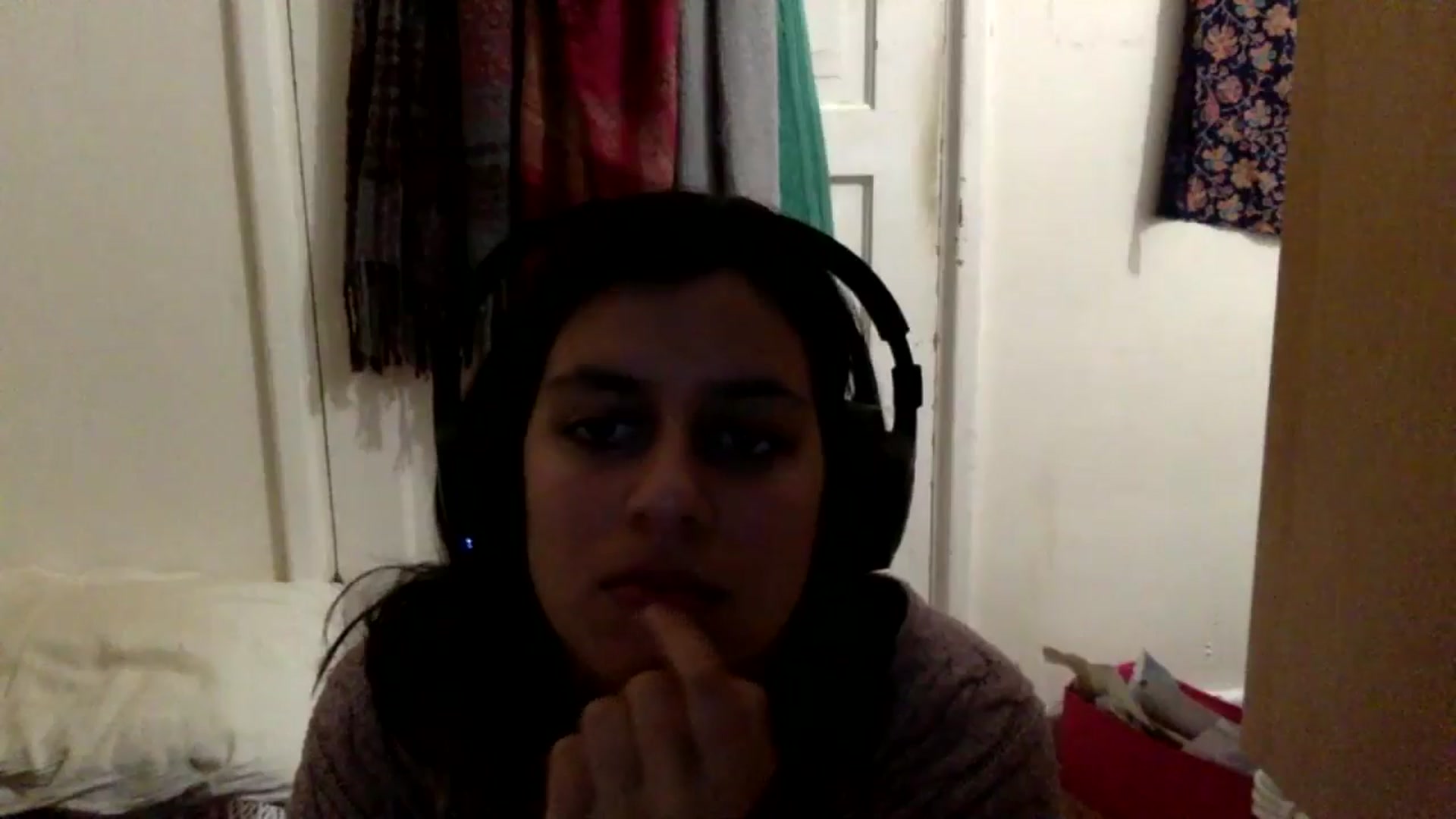 Gallery image thumbnail from yasmin88's myfreecams stream on, 05/16/2024, 17:07 image 15 of 20