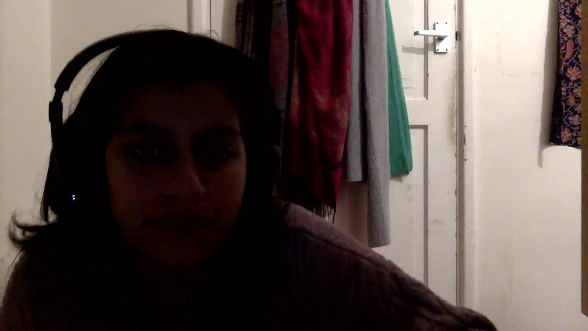 Gallery image thumbnail from yasmin88's myfreecams stream on, 05/16/2024, 19:21 image 12 of 20