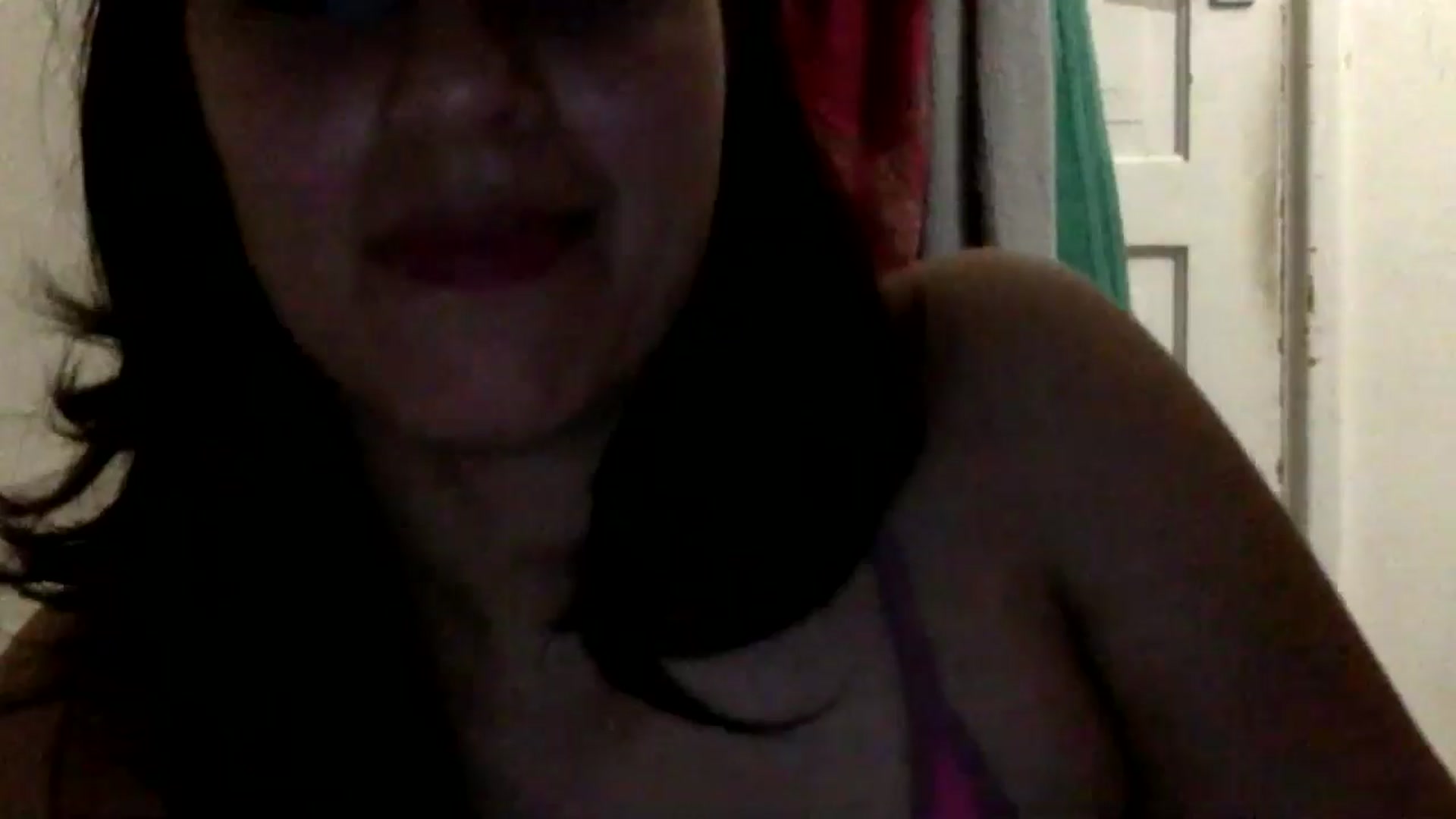 Gallery image thumbnail from yasmin88's myfreecams stream on, 05/16/2024, 20:15 image 4 of 20